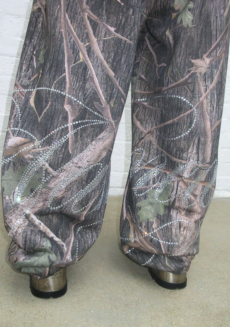 ENEMY RHINESTONE SWEATPANTS TREE CAMO