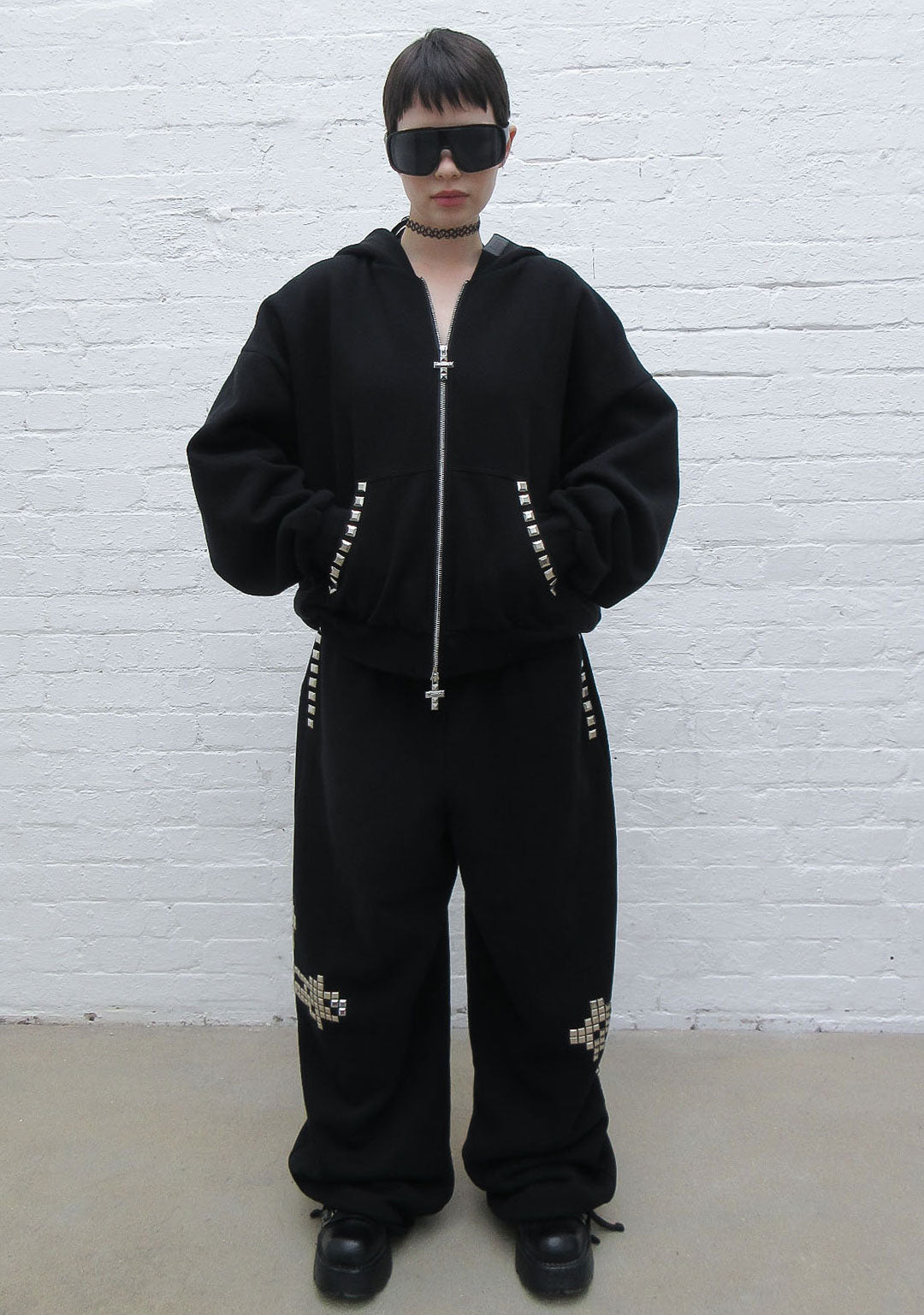 Faithful Studded Oversized Sweatpants Black – NAMED COLLECTIVE®