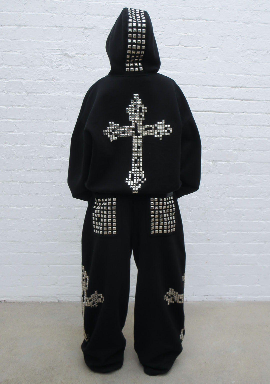 Faithful Studded Zip Hoodie Black – NAMED COLLECTIVE®