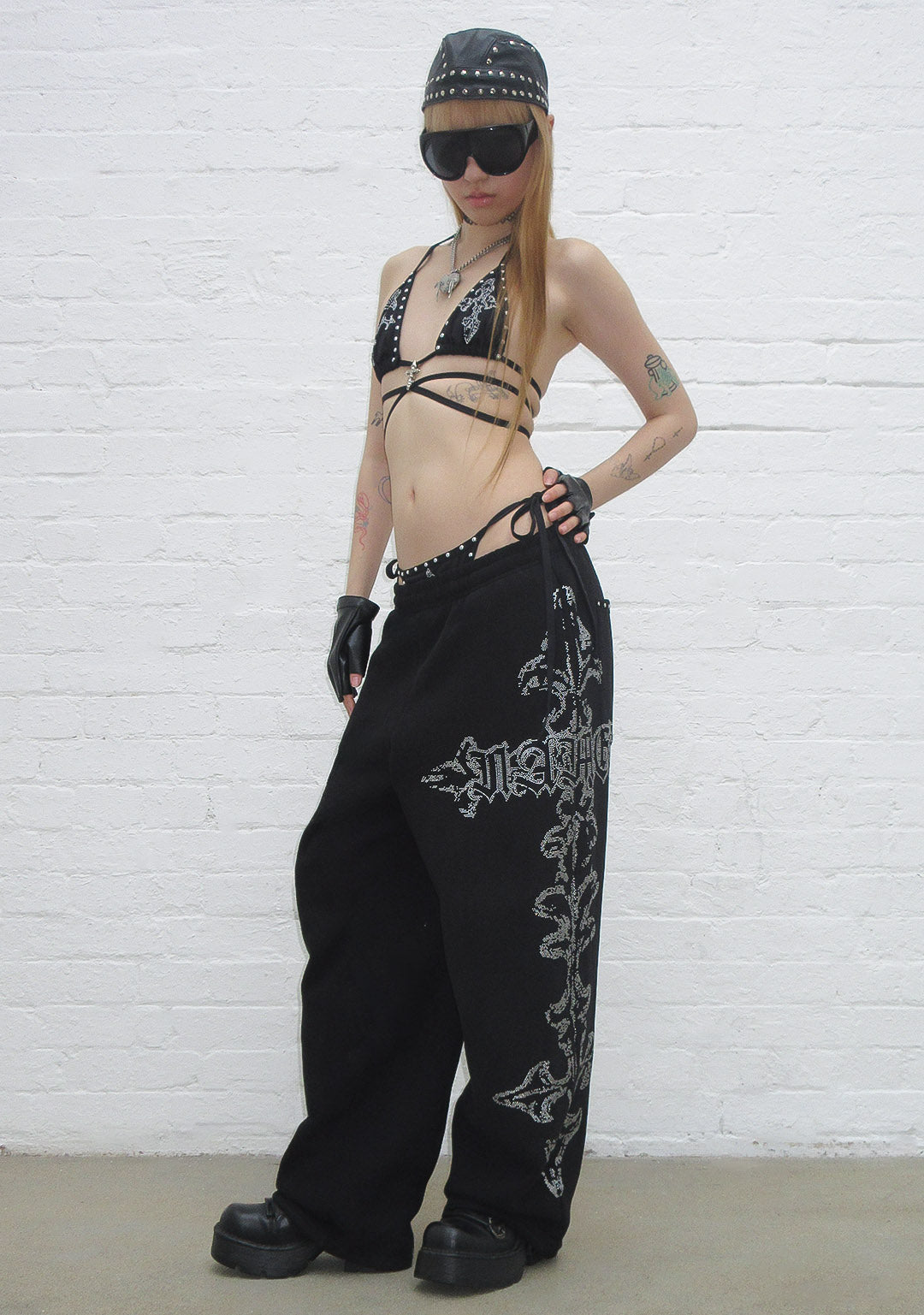 Feral Studded Oversized Sweatpants Black – NAMED COLLECTIVE®