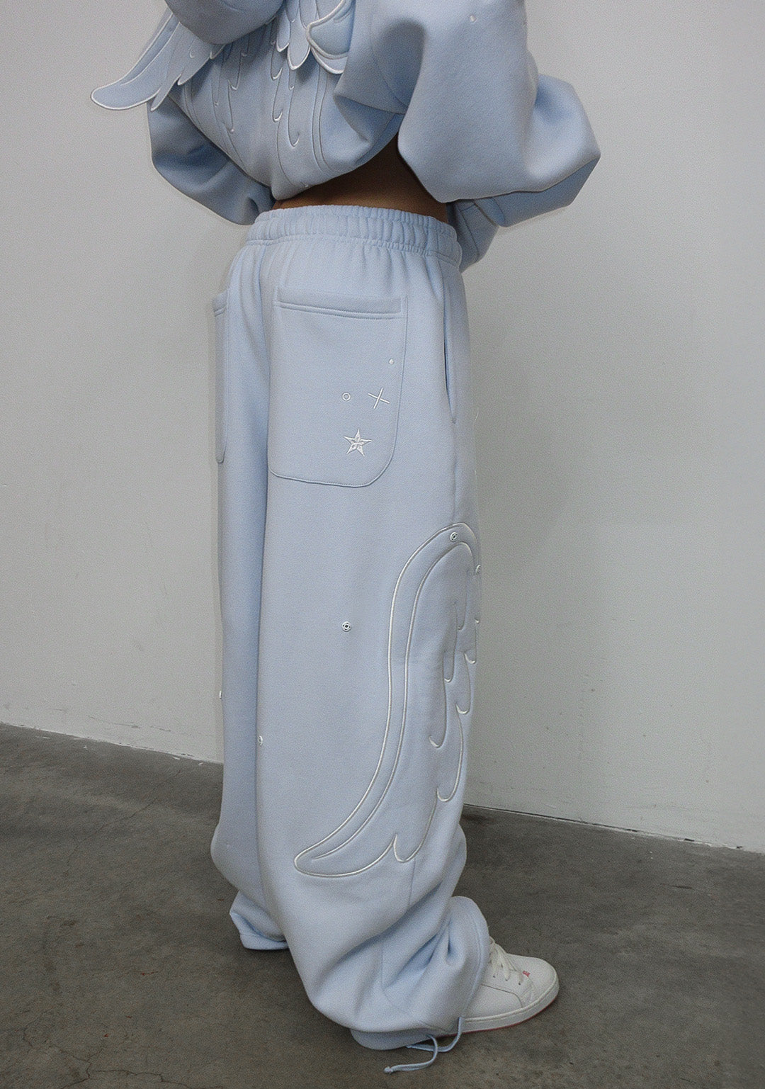 STITCH WINGS OVERSIZED SWEATPANTS BABY BLUE (DETACHABLE WINGS)