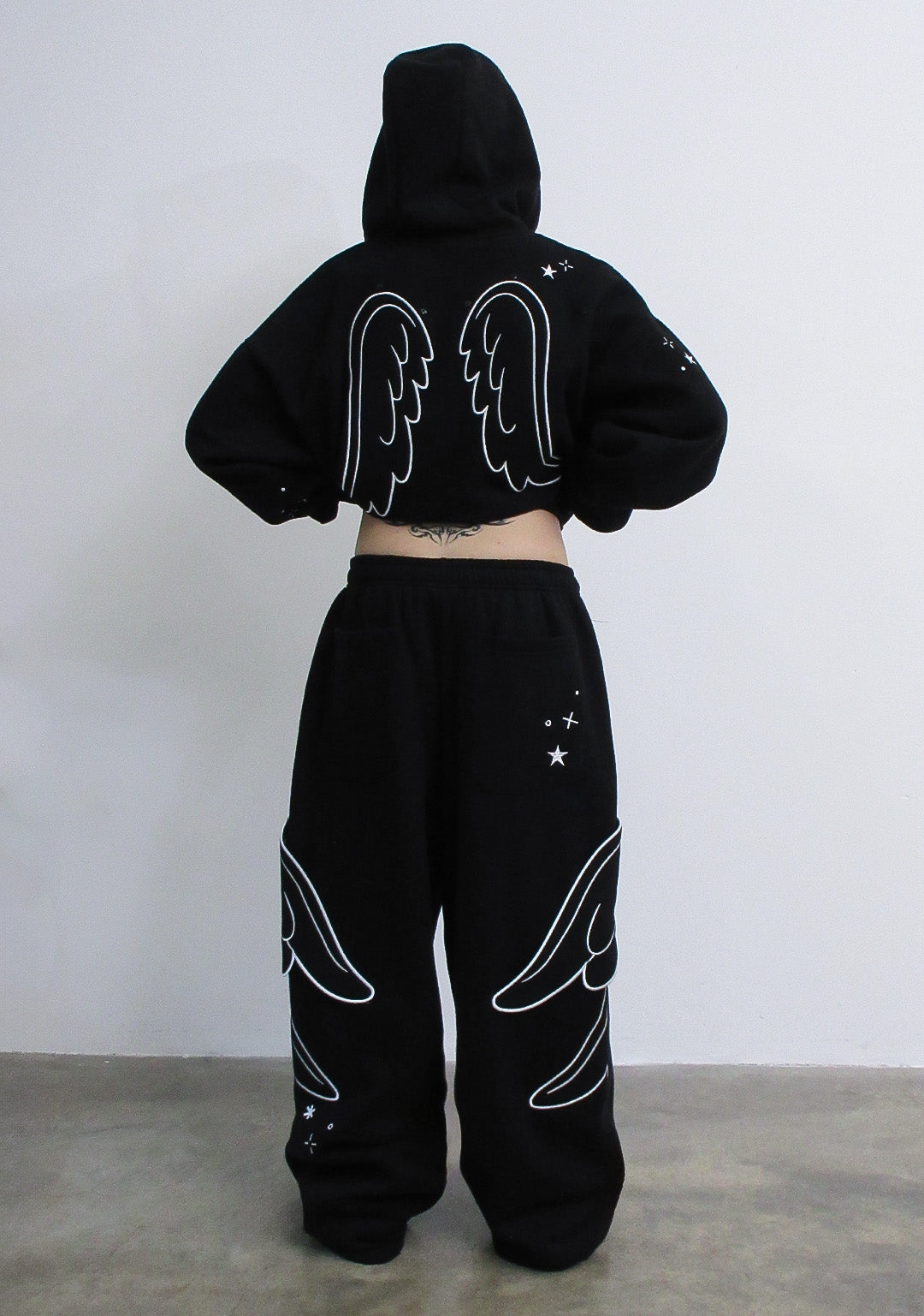 STITCH WINGS OVERSIZED SWEATPANTS BLACK (DETACHABLE WINGS)