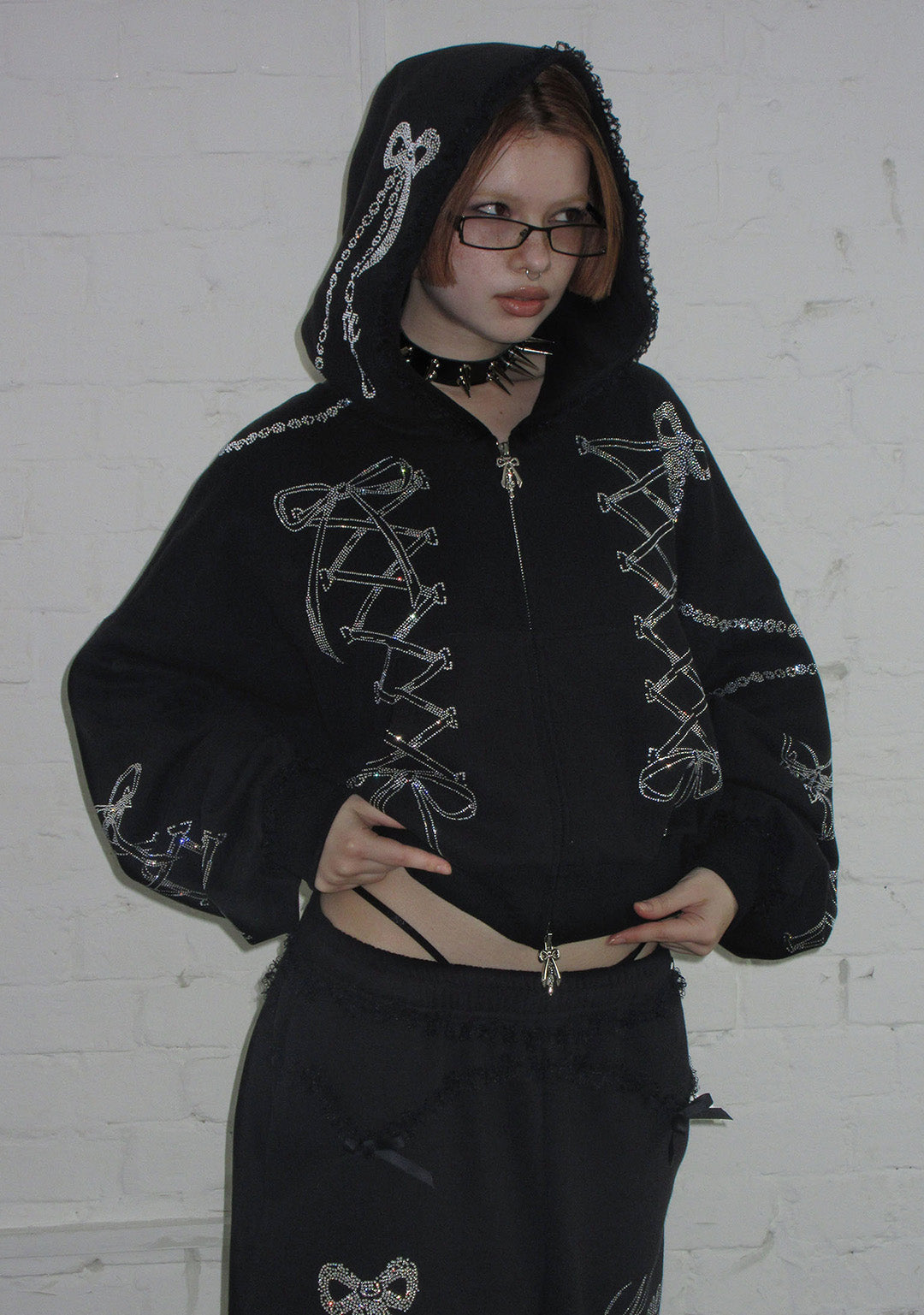 Confessions Rhinestone Crop Zip Hoodie Black – NAMED COLLECTIVE®