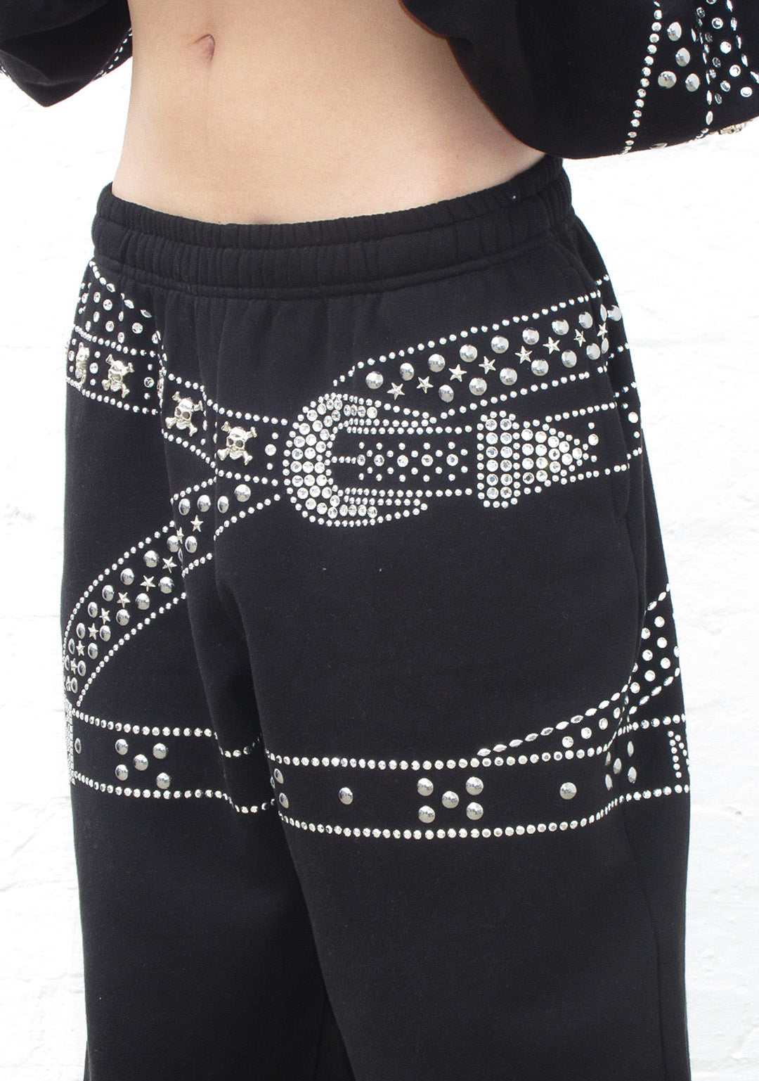CRUSH STUDDED BELT OVERSIZED SWEATPANTS BLACK