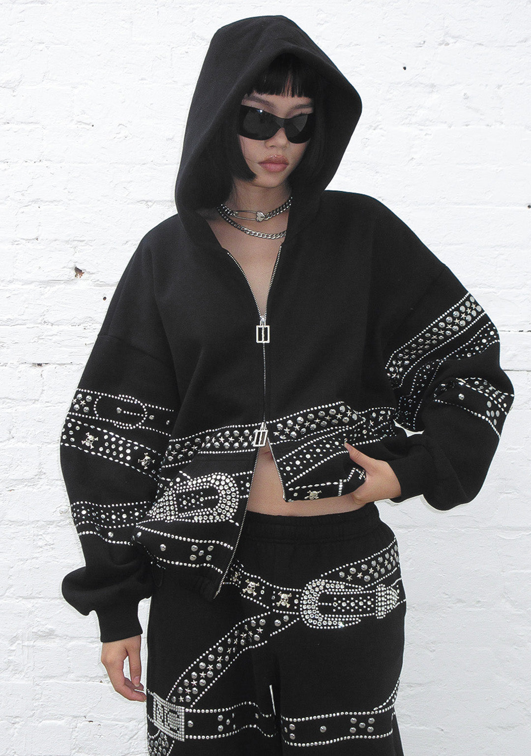 CRUSH STUDDED BELT ZIP HOODIE BLACK