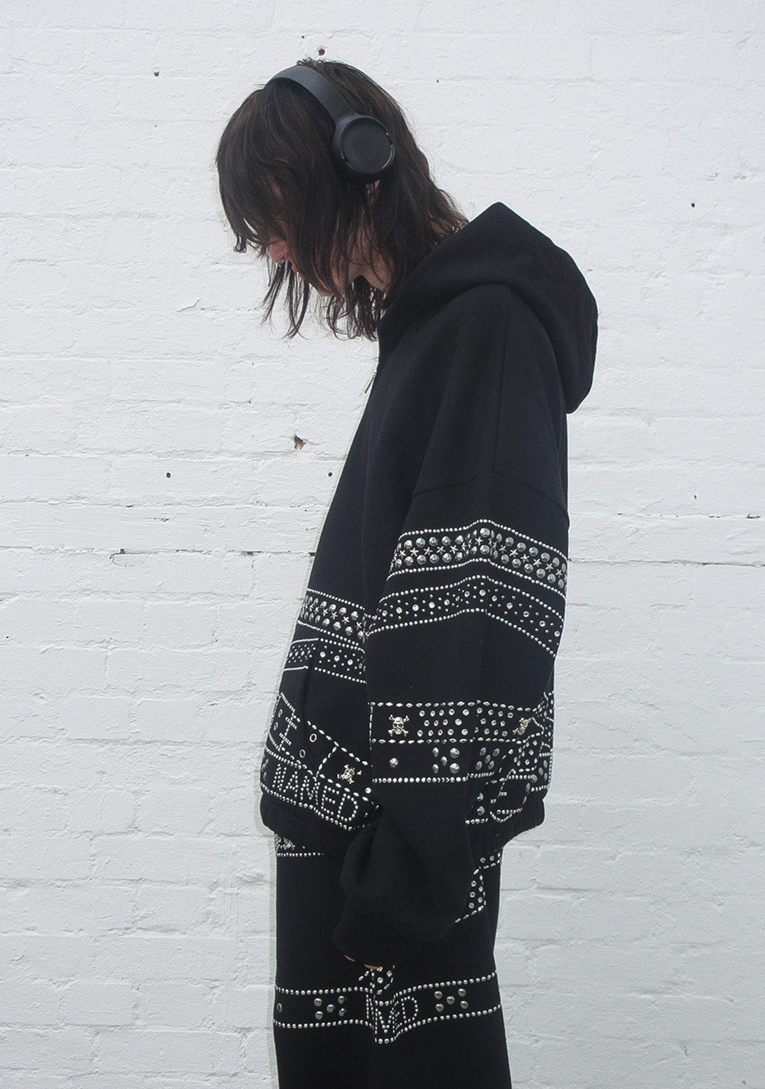 CRUSH STUDDED BELT ZIP HOODIE BLACK