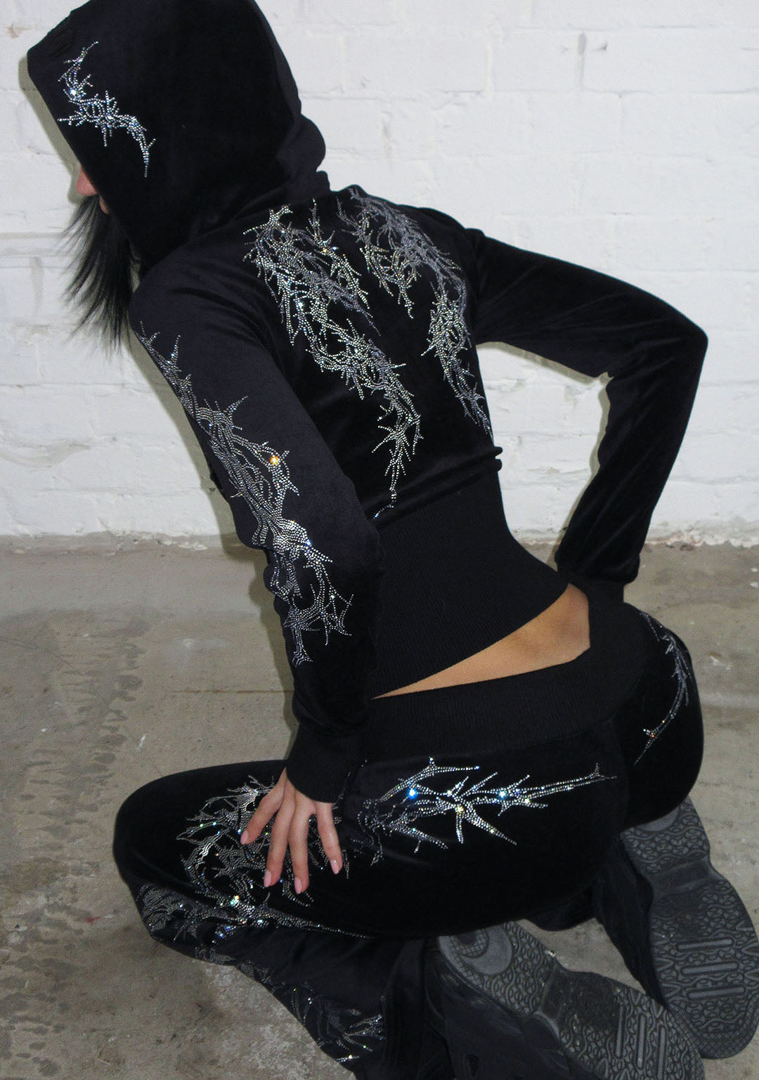 CURSE RHINESTONE VELOUR ZIP HOODIE BLACK