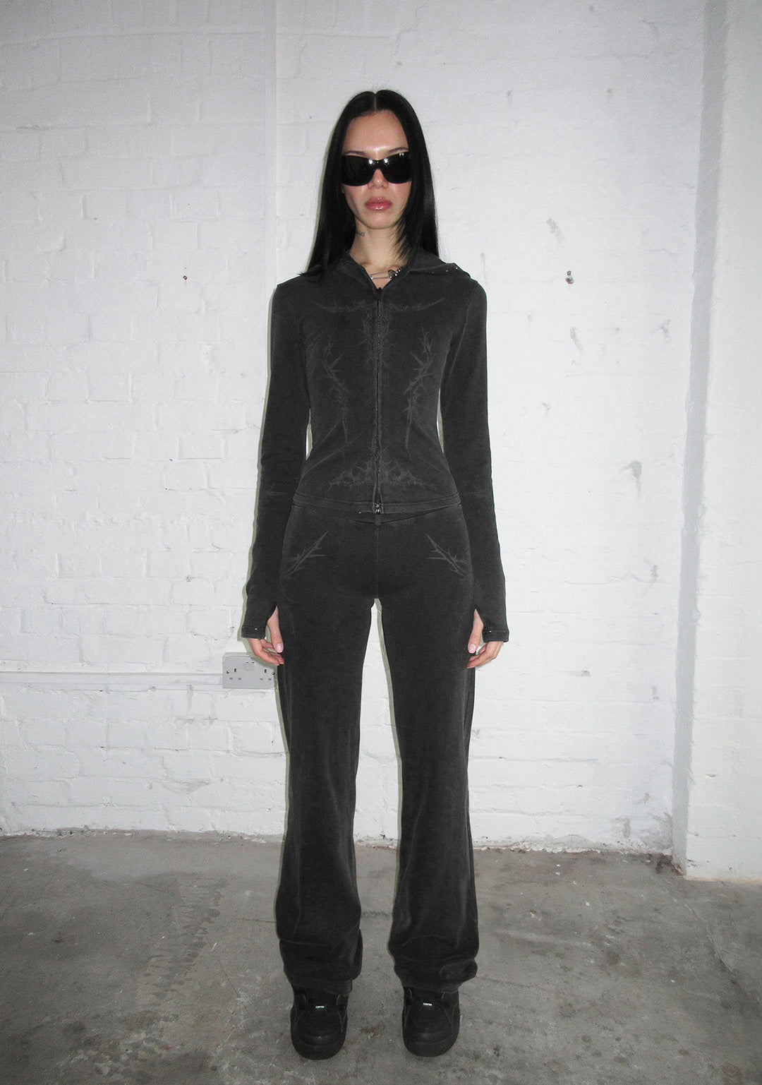 CURSE SCULPT STRETCH ZIP HOODIE WASHED CHARCOAL