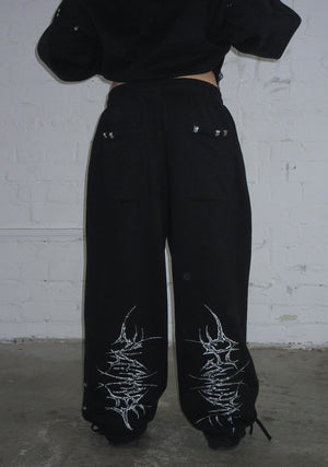 DESTROY CHROME PIERCED OVERSIZED SWEATPANTS BLACK