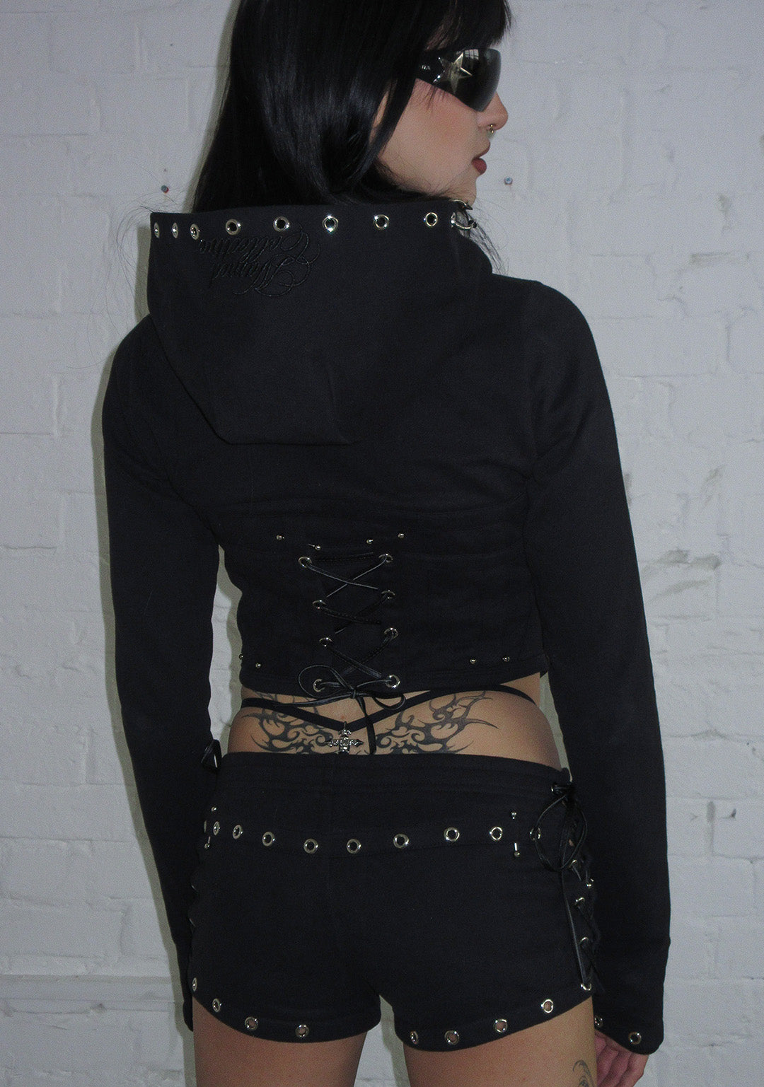 DESTROY PIERCED CORSET MICRO HOTPANT SHORTS BLACK