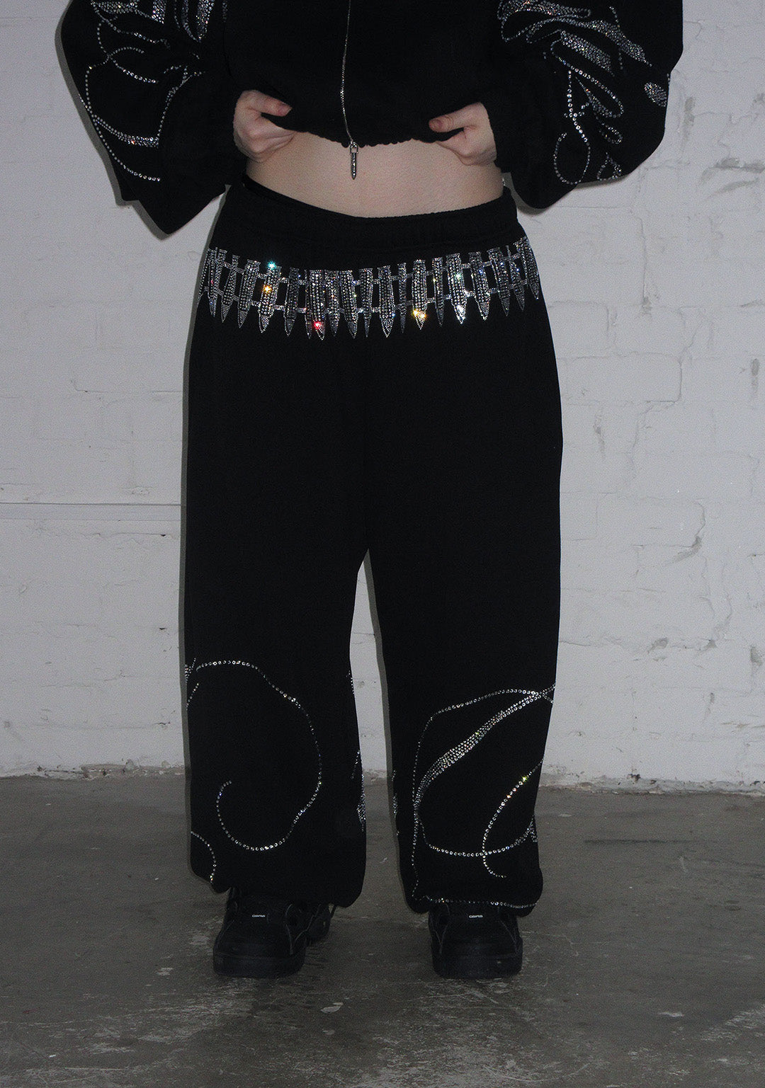 ENEMY RHINESTONE SWEATPANTS BLACK