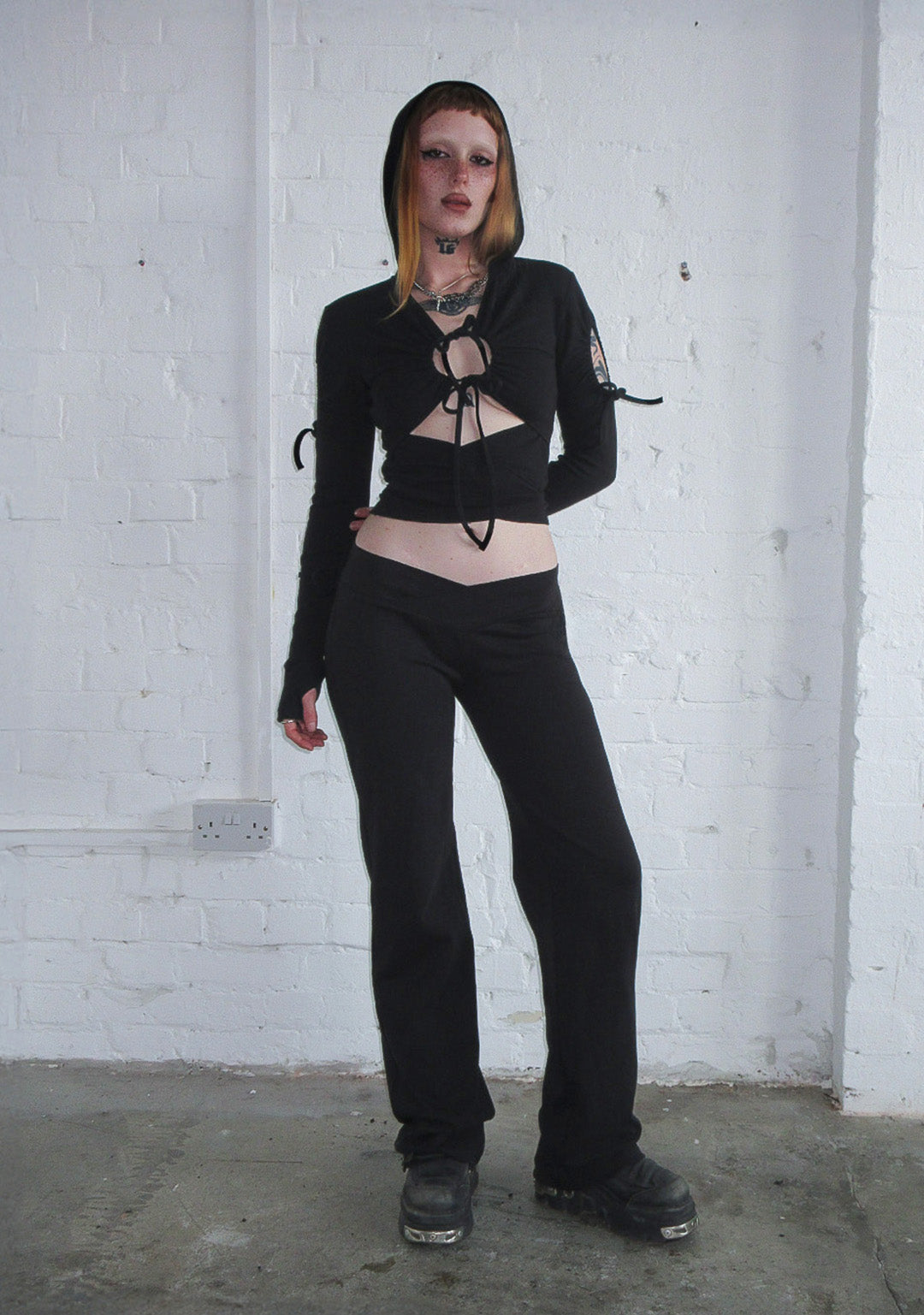 ENVY SCULPT STRETCH TWO PIECE SKIRT TROUSER SET BLACK