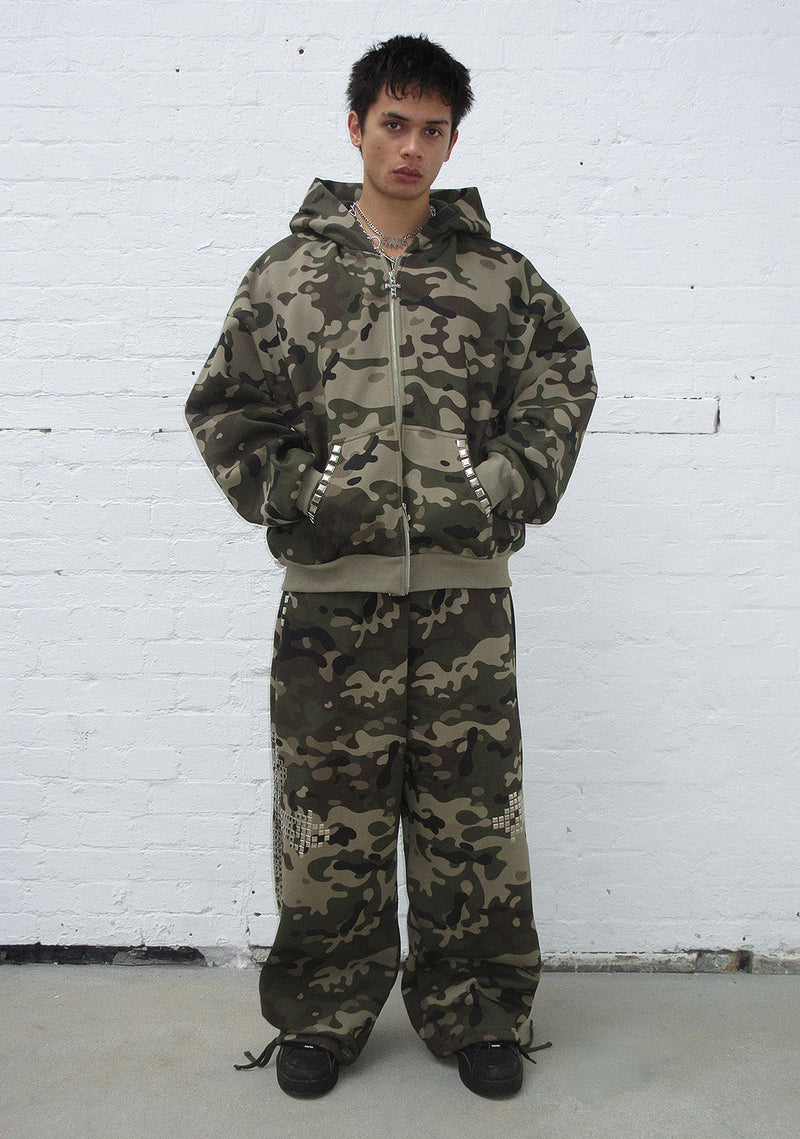 FAITHFUL STUDDED OVERSIZED SWEATPANTS CAMO