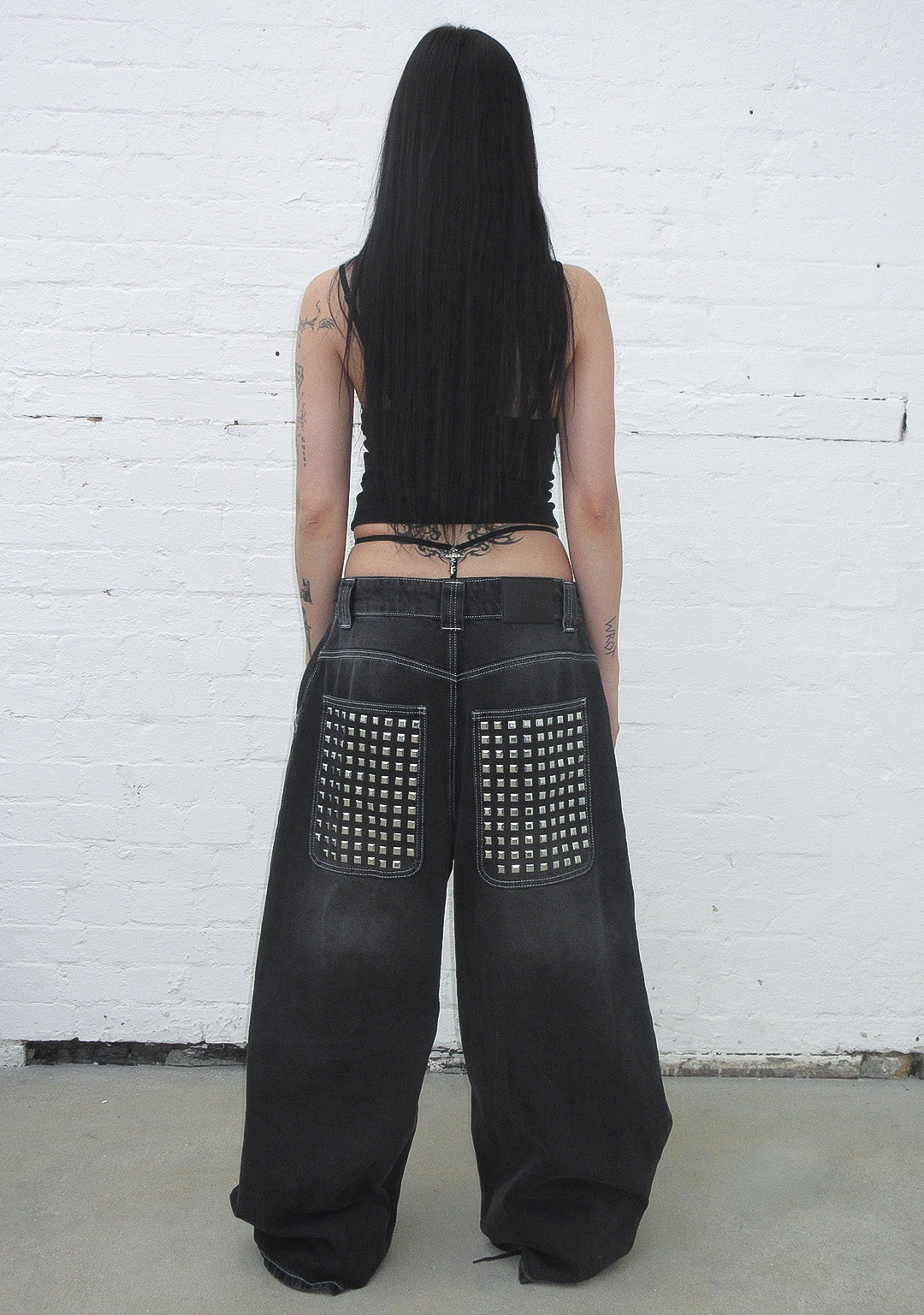 FAITHFUL STUDDED OVERSIZED JEANS WASHED BLACK