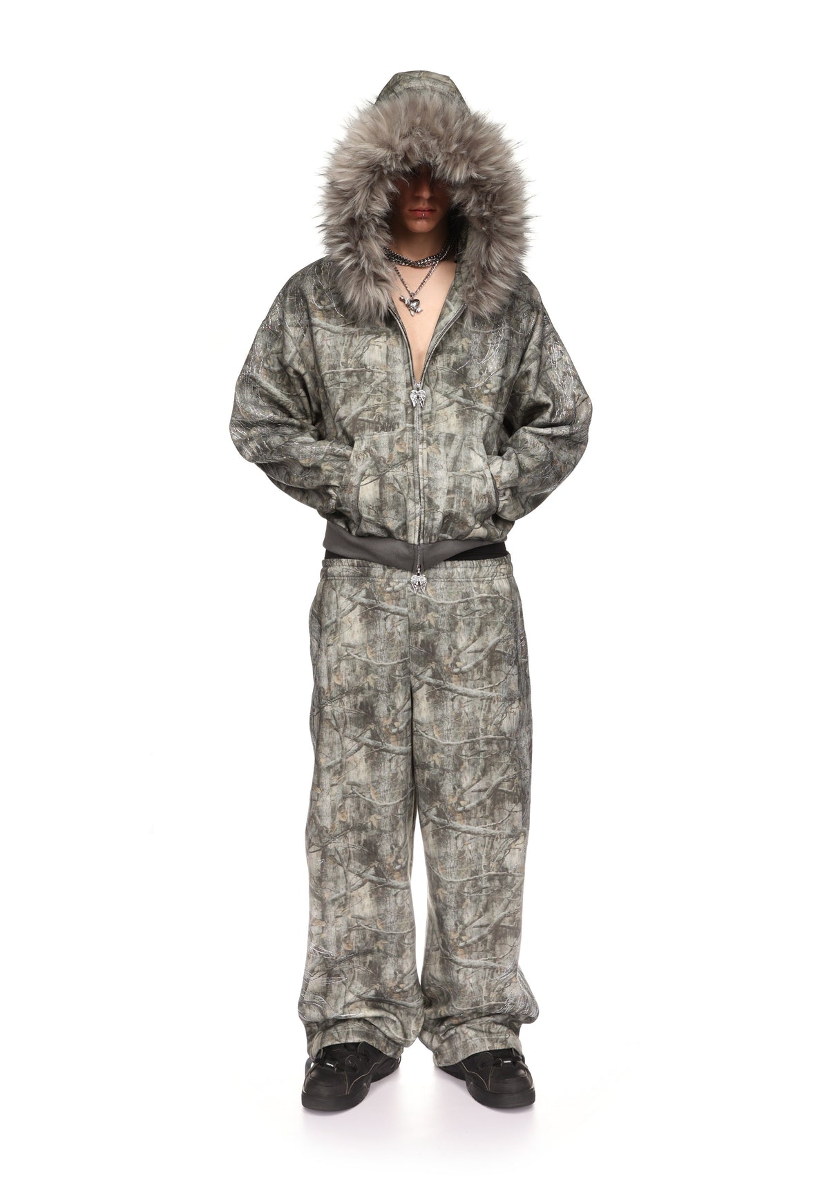 FALLEN FAUX FUR ZIP HOODIE TREE CAMO (DETACHABLE FUR)