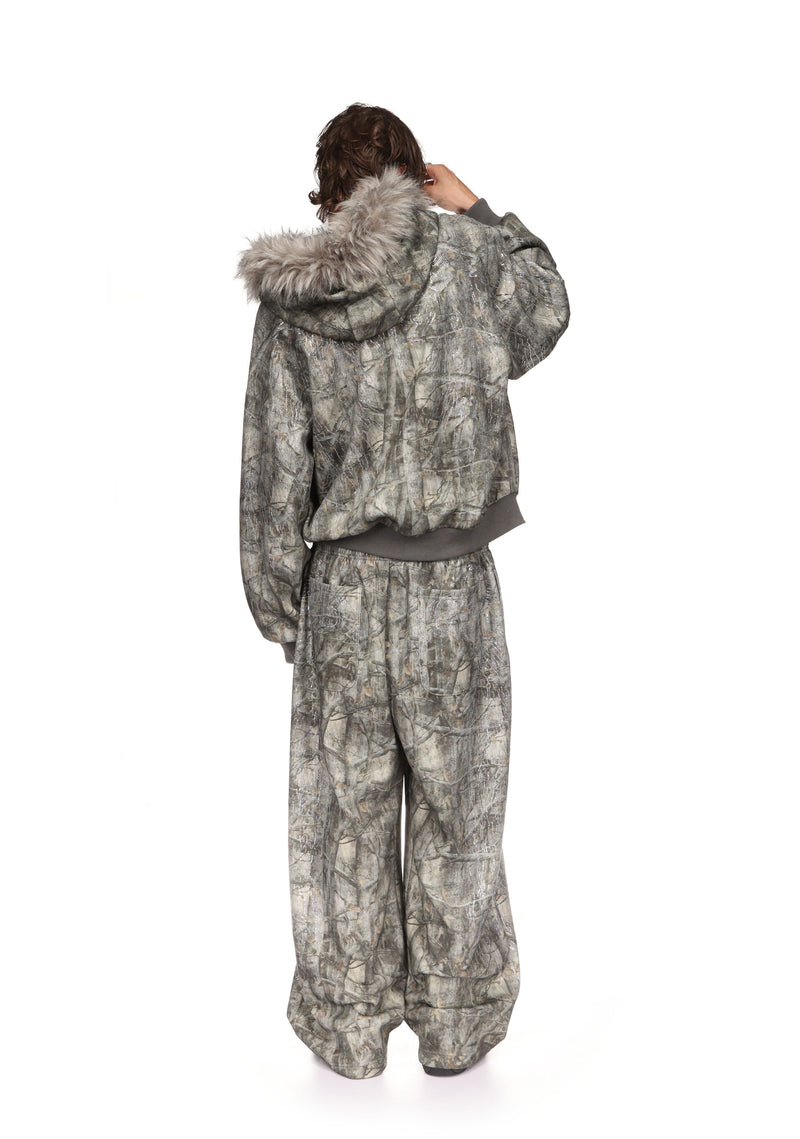 FALLEN RHINESTONE OVERSIZED SWEATPANTS TREE CAMO