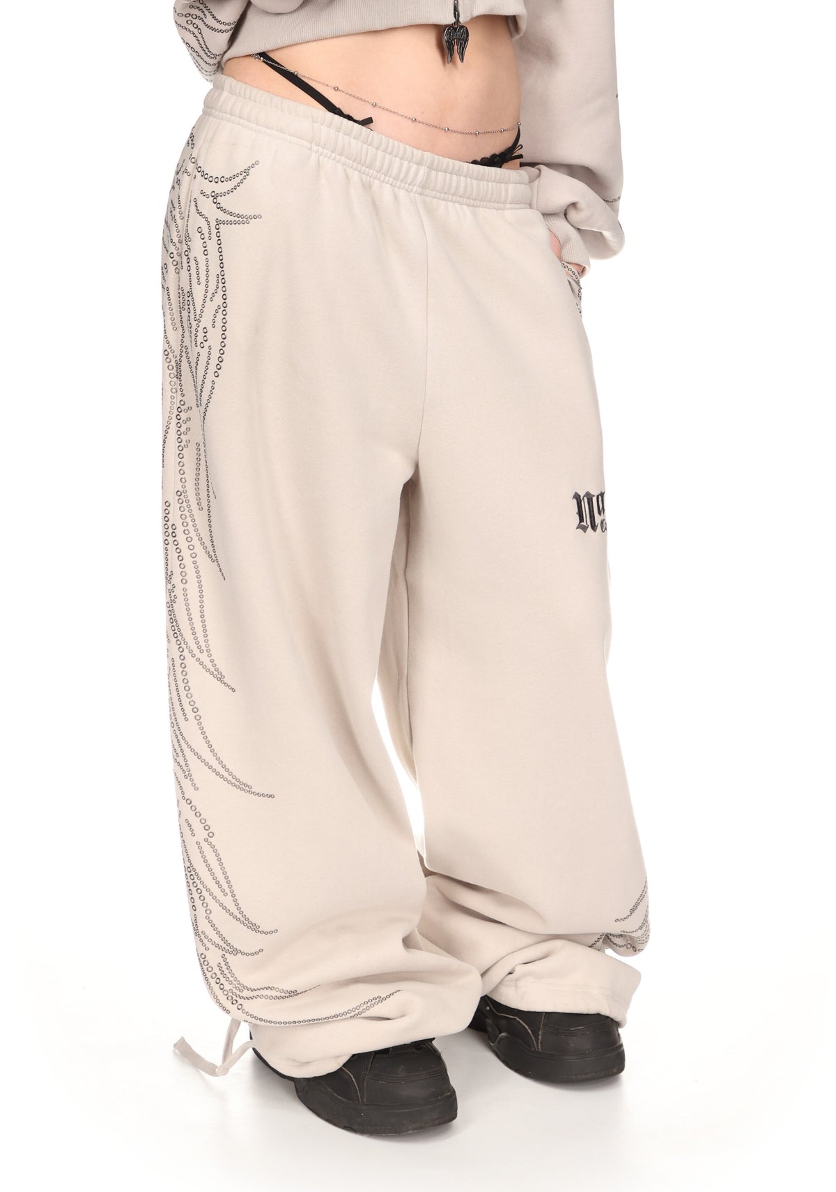 FALLEN STUDDED OVERSIZED SWEATPANTS BONE