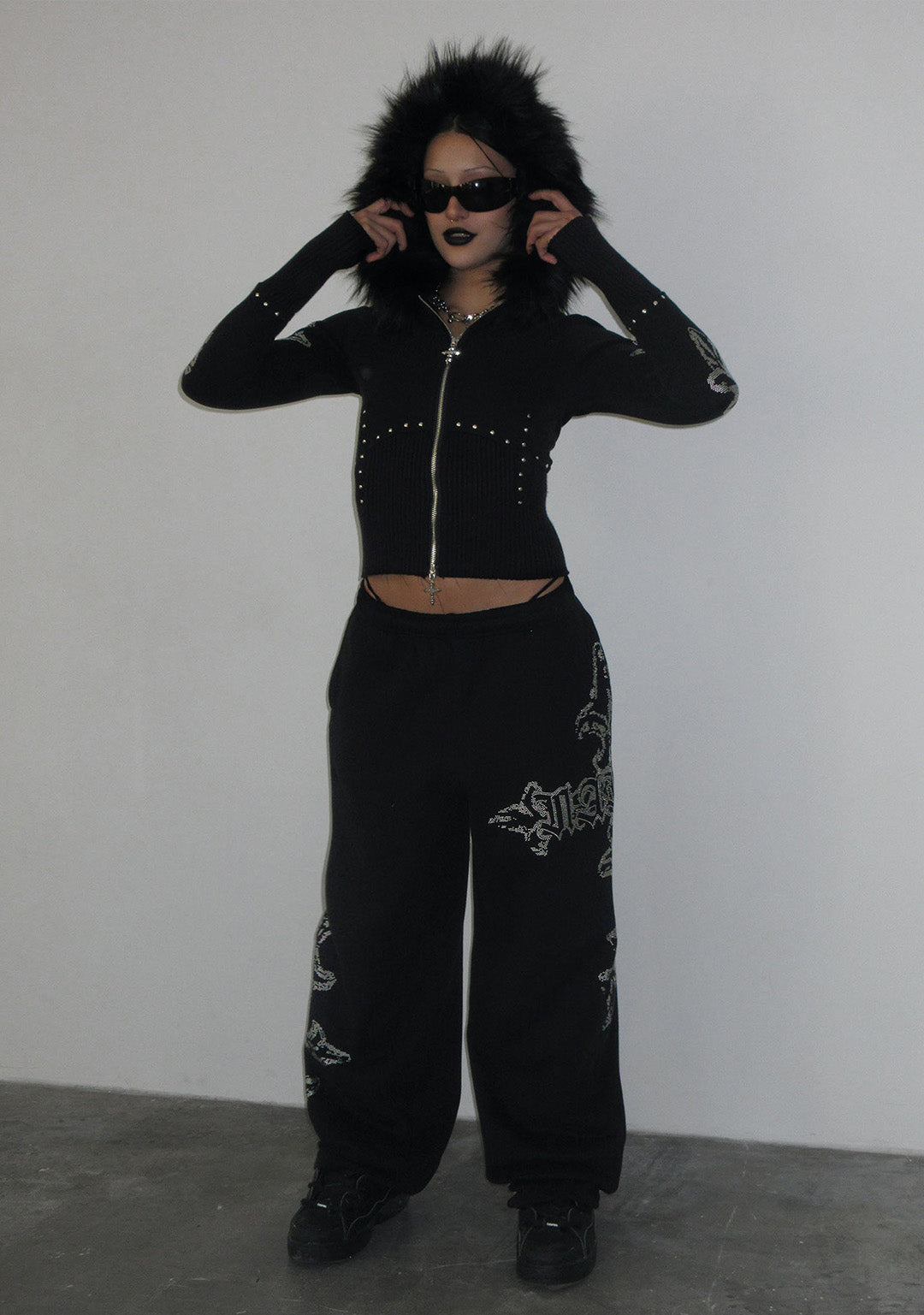 Feral Faux Fur Fitted Zip Hoodie Black (Detachable Fur) – NAMED