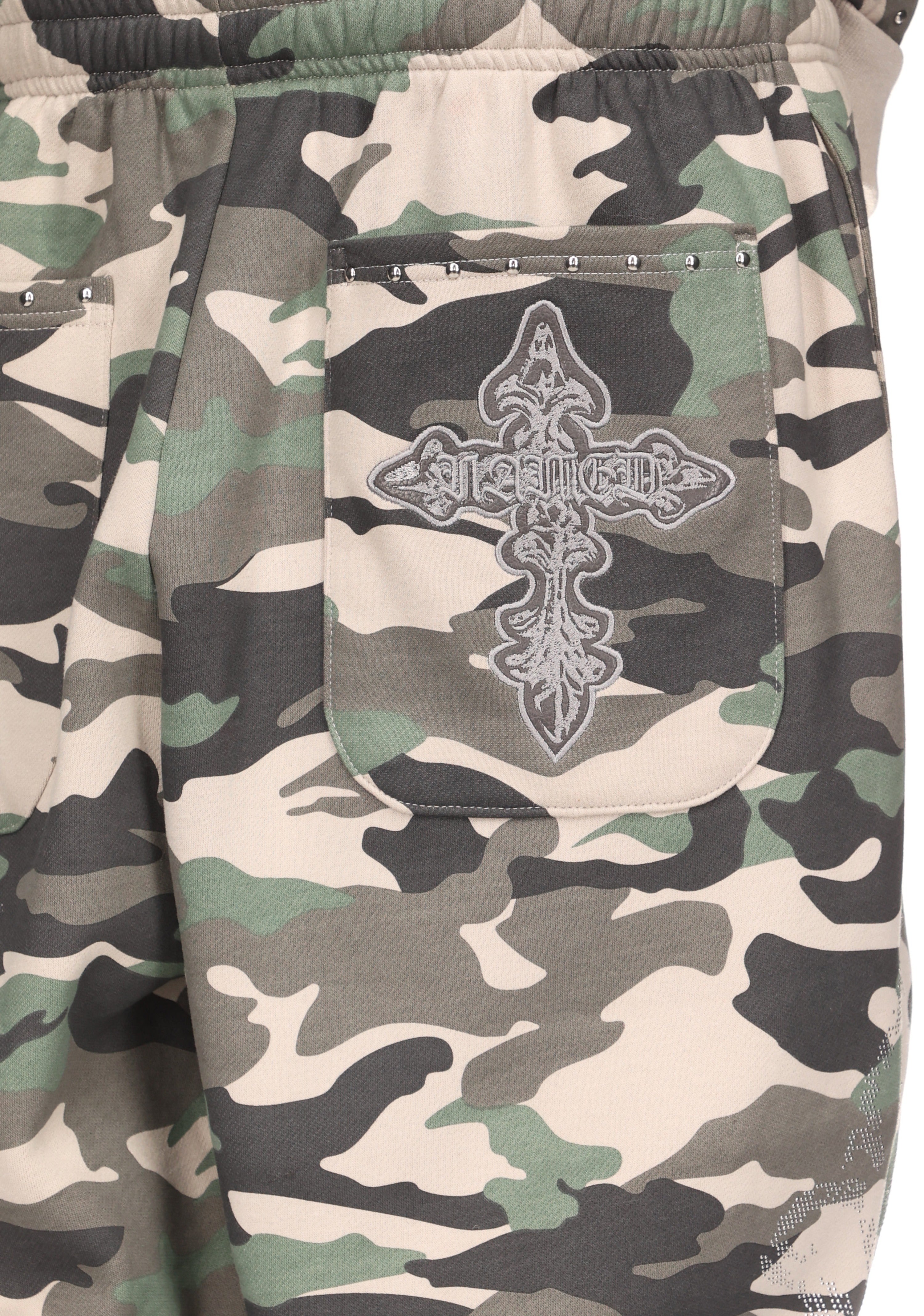 Feral Studded Oversized Sweatpants Camo – NAMED COLLECTIVE®