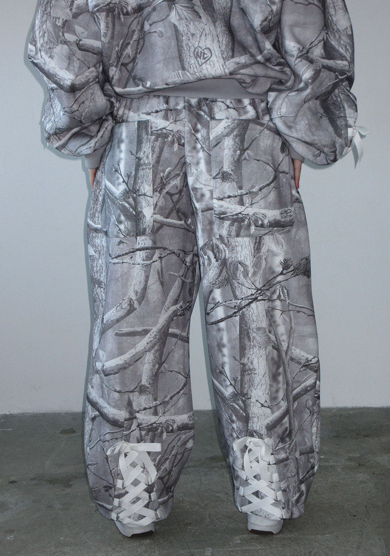 FORBIDDEN SWEATPANTS SNOW