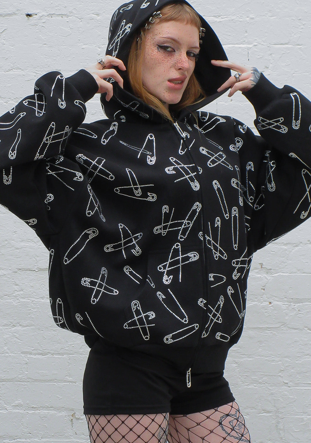 HEIST RHINESTONE SAFETY PIN ZIP HOODIE BLACK