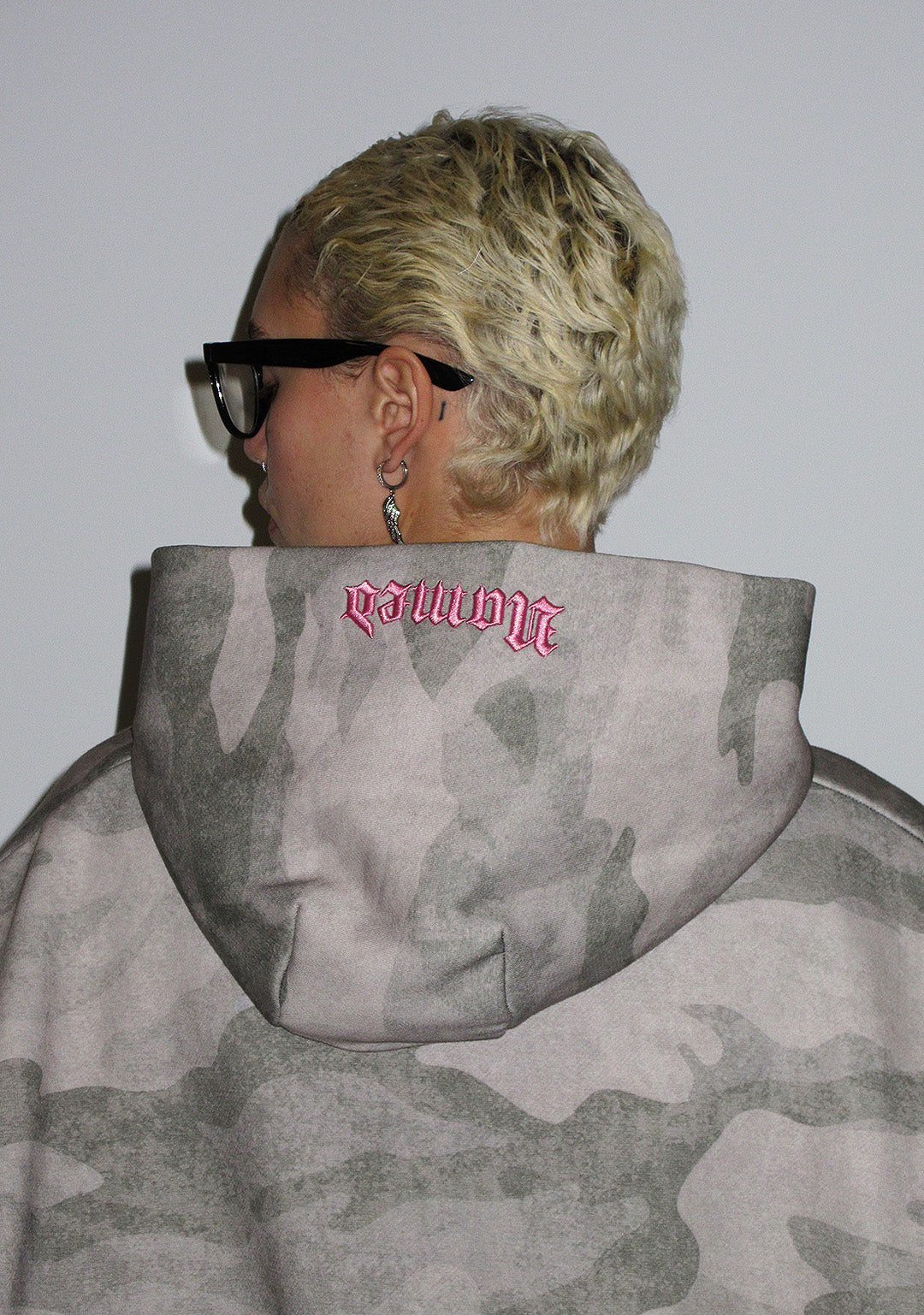 HELL'S FAVORITE RHINESTONE PULLOVER HOODIE CAMO