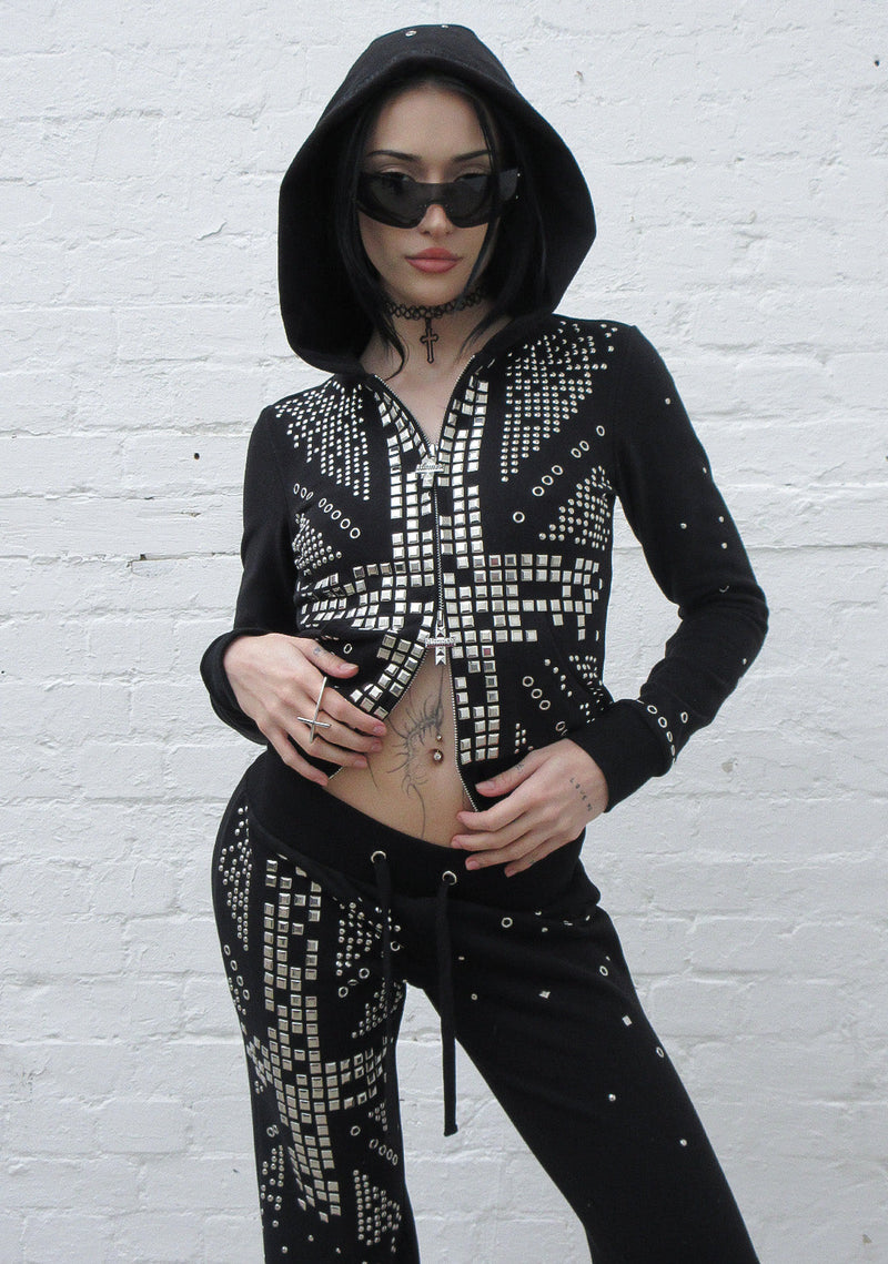 KNIGHT STUDDED FITTED HOODIE BLACK