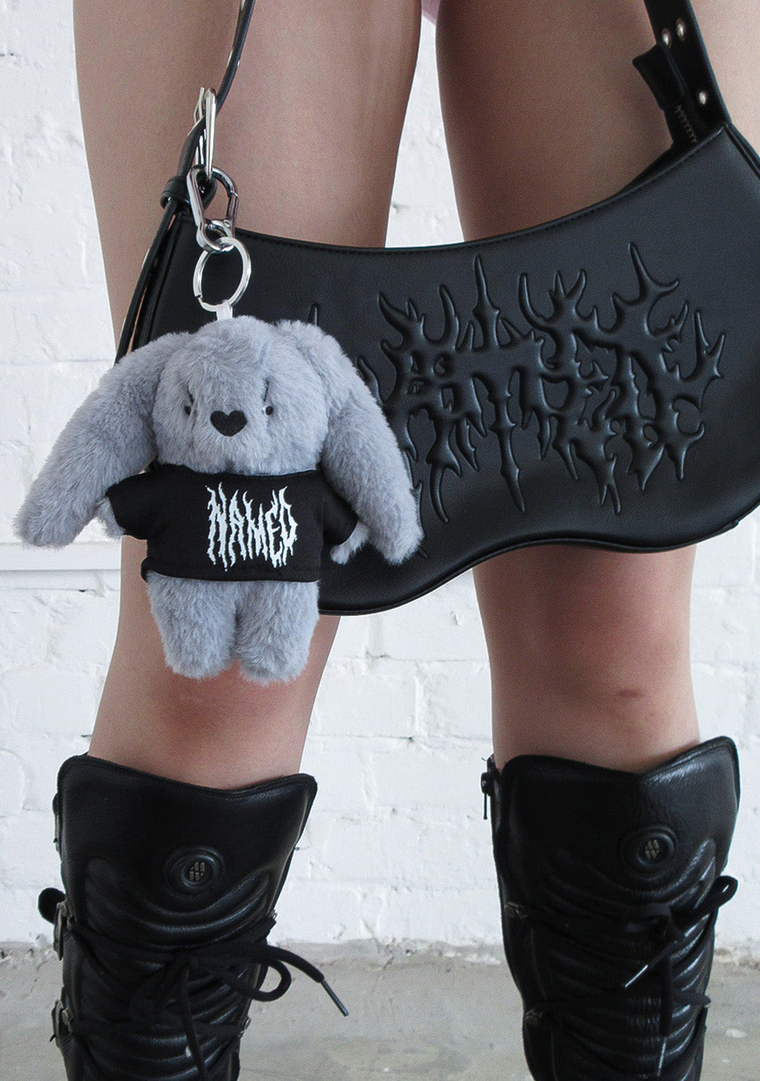 MALFUNCTION BUNNY CHARM GREY