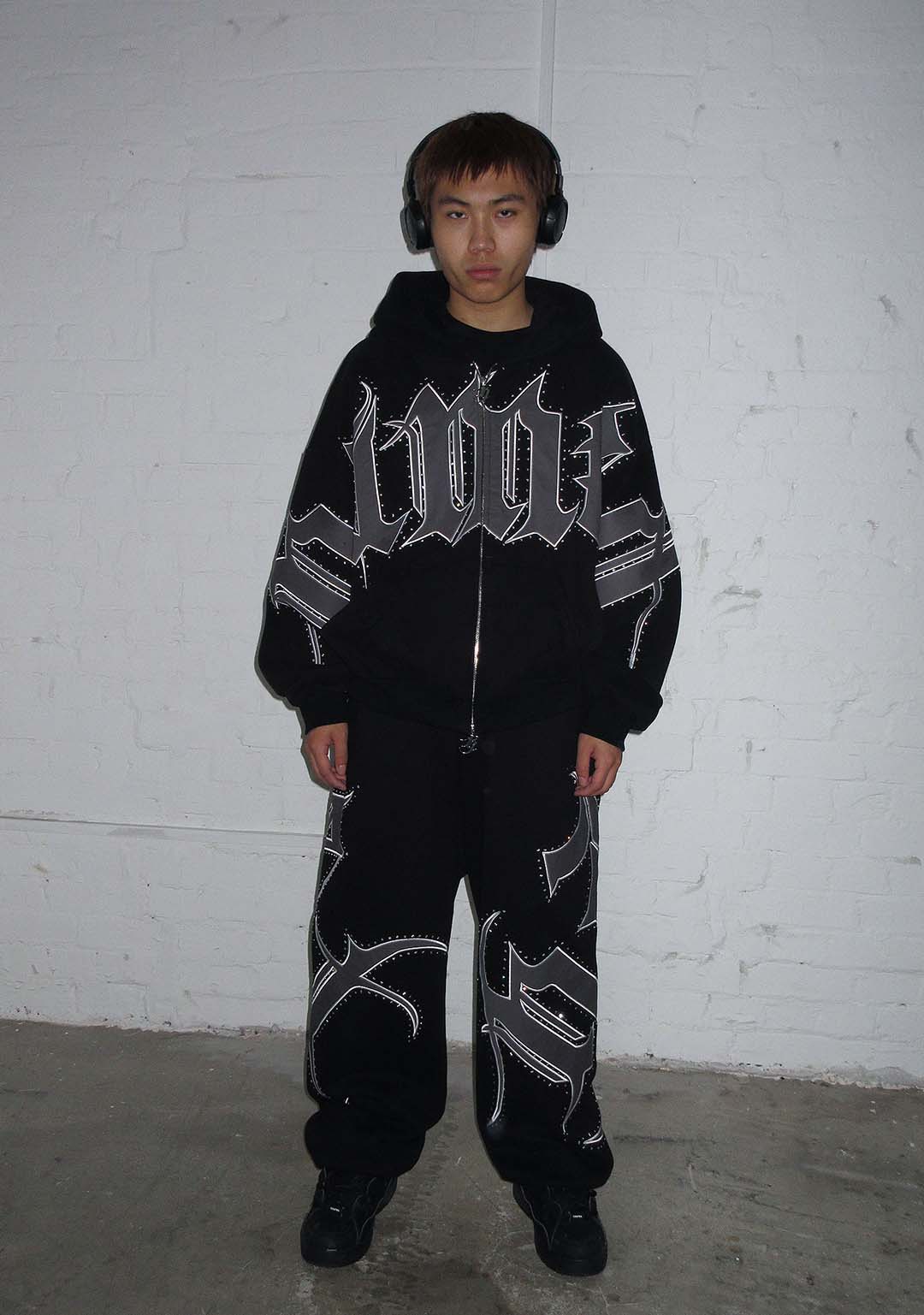 MONSTER RHINESTONE ZIP HOODIE BLACK