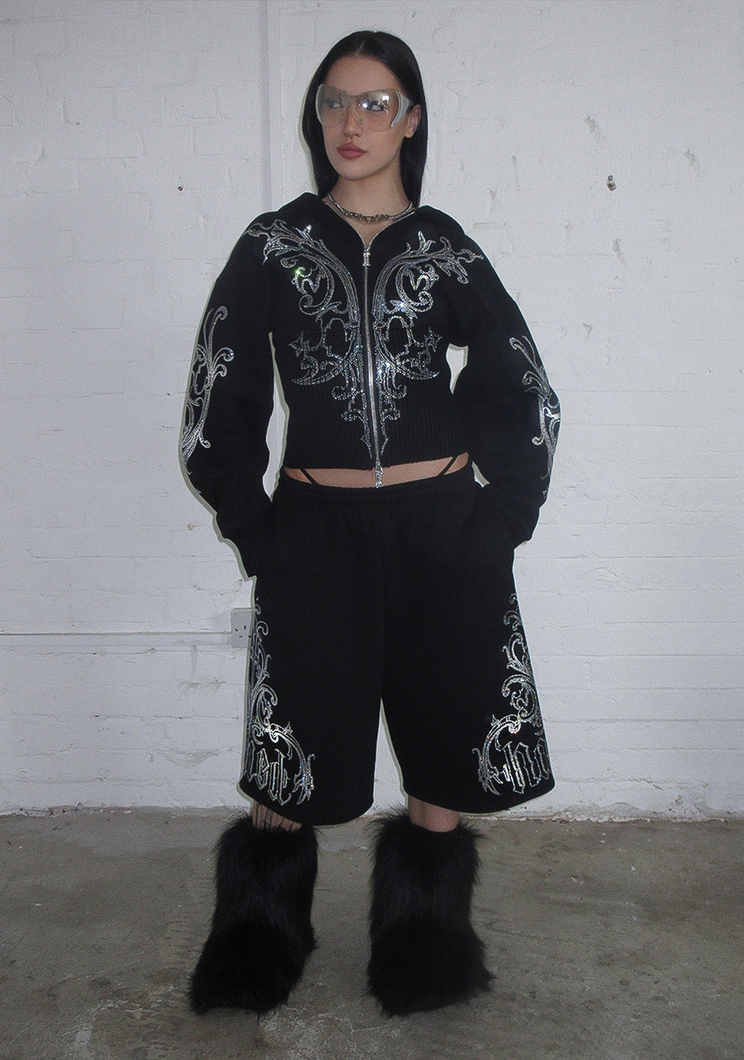 NOCTURNAL RHINESTONE OVERSIZED SWEATSHORTS BLACK