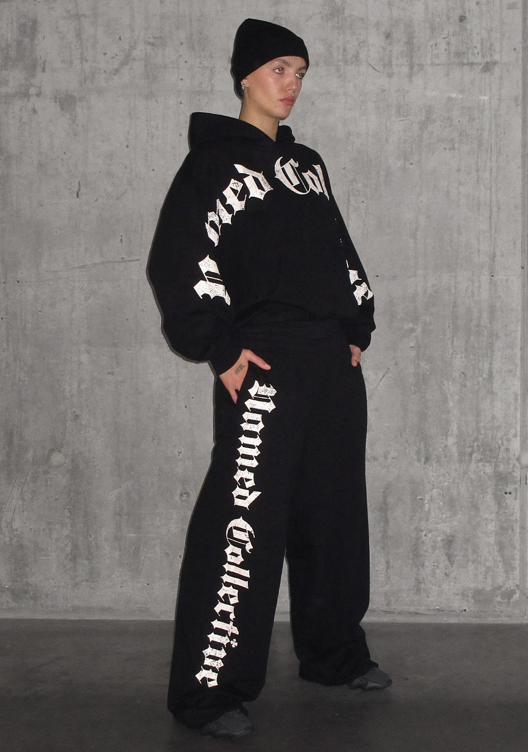 Nth Active Old English Oversized Sweatpants Black – NAMED COLLECTIVE®