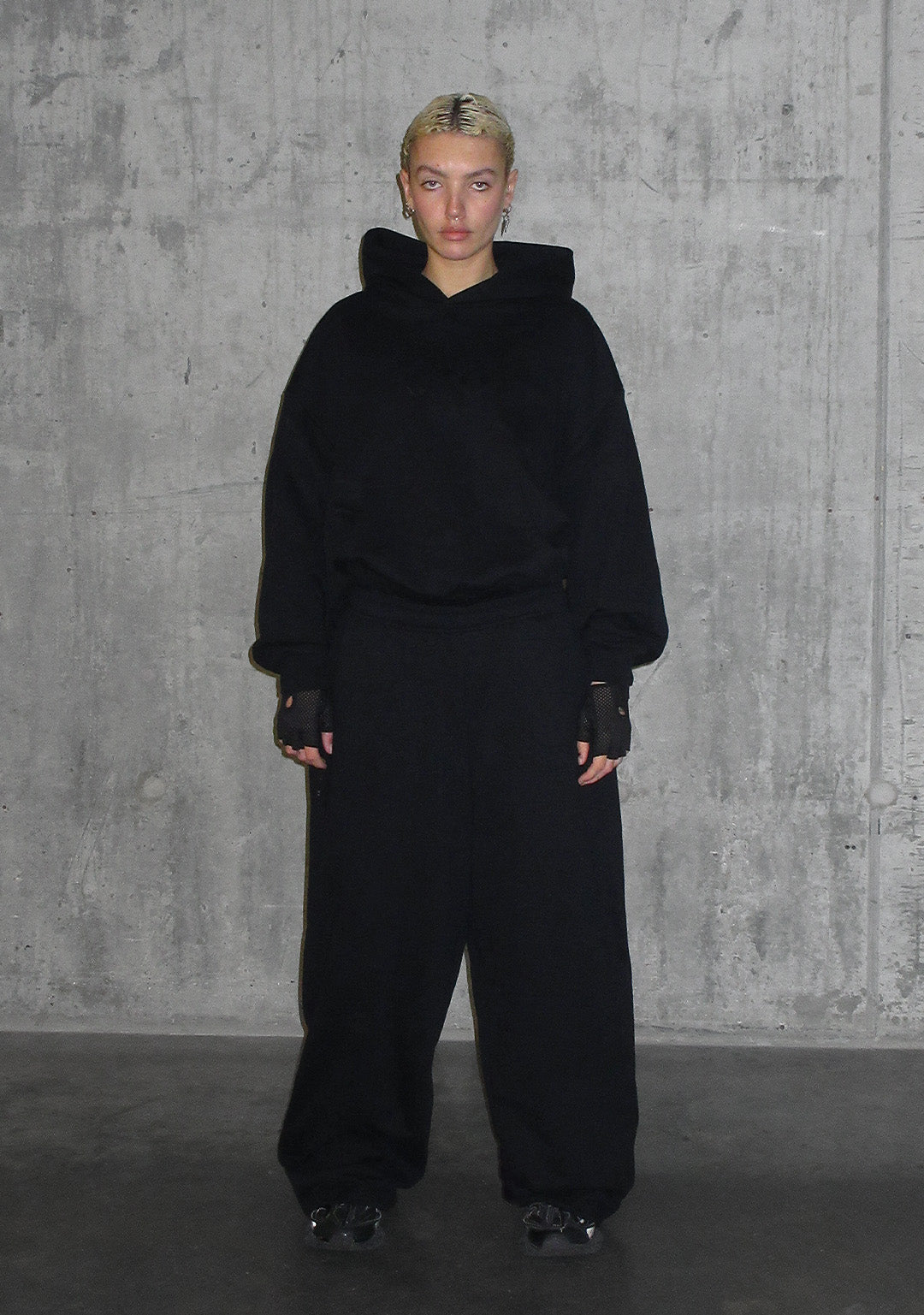 Nth ACTIVE OVERSIZED SWEATPANTS BLACK
