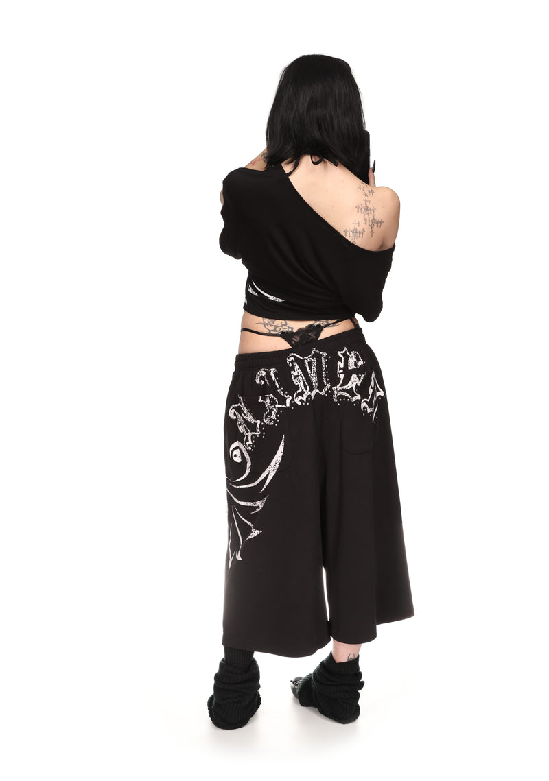OUTLAW OVERSIZED SWEATSHORTS BLACK