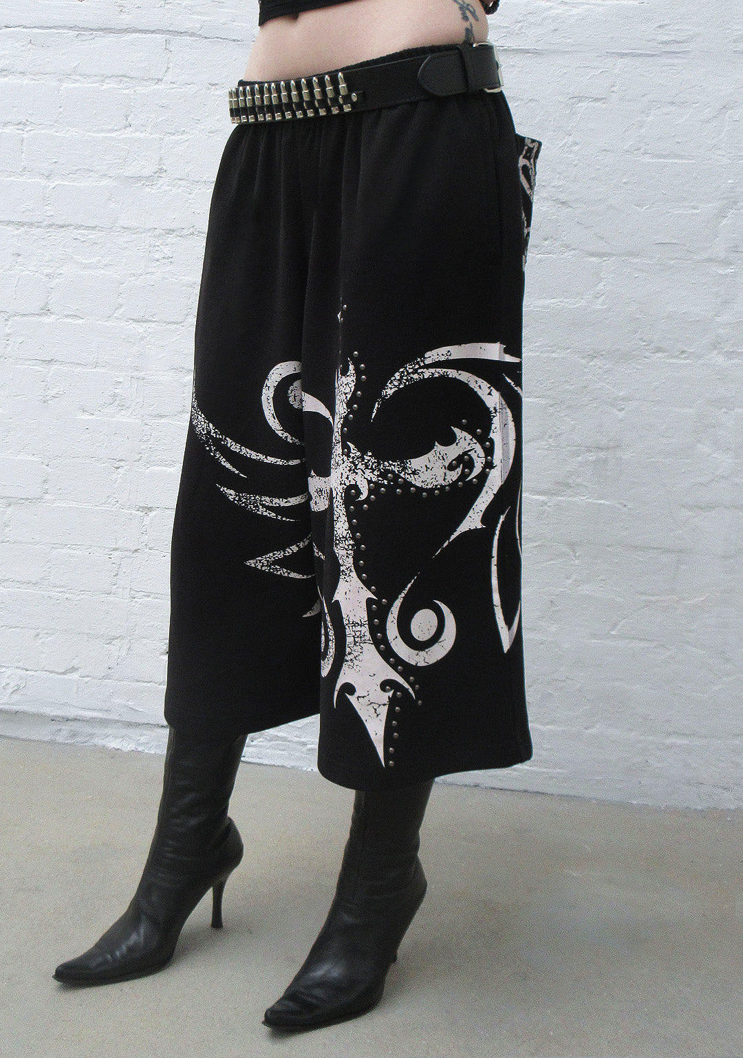 Outlaw Oversized Sweatshorts Black – NAMED COLLECTIVE®