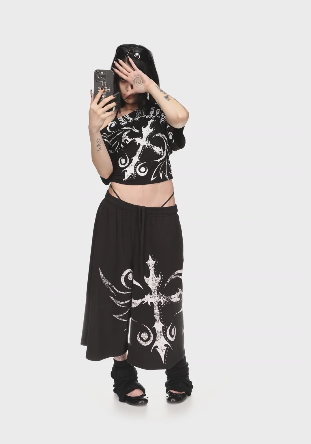 Outlaw Off The Shoulder Top Black – NAMED COLLECTIVE®