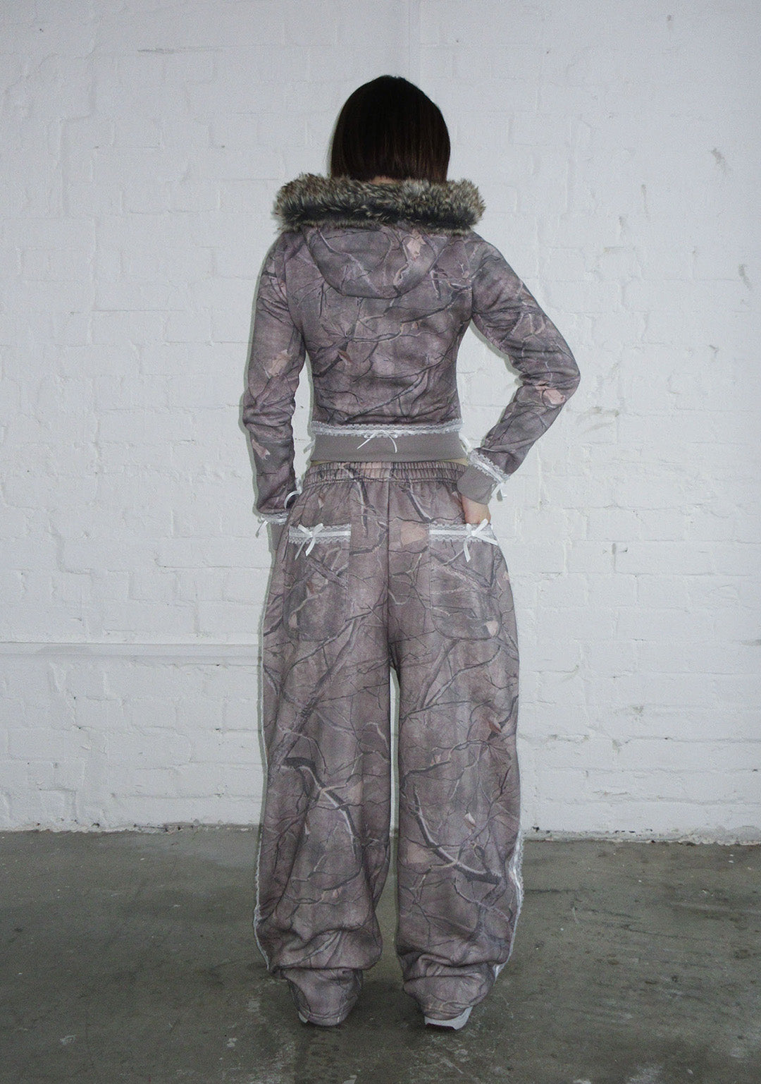 Prey Oversized Sweatpants Tree Camo – NAMED COLLECTIVE®