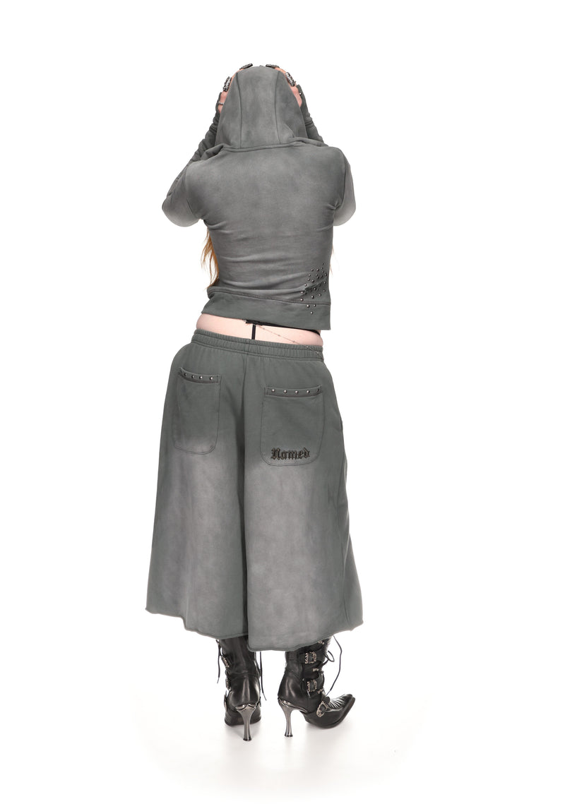 SHADOW STUDDED OVERSIZED SWEATSHORTS WASHED GREY