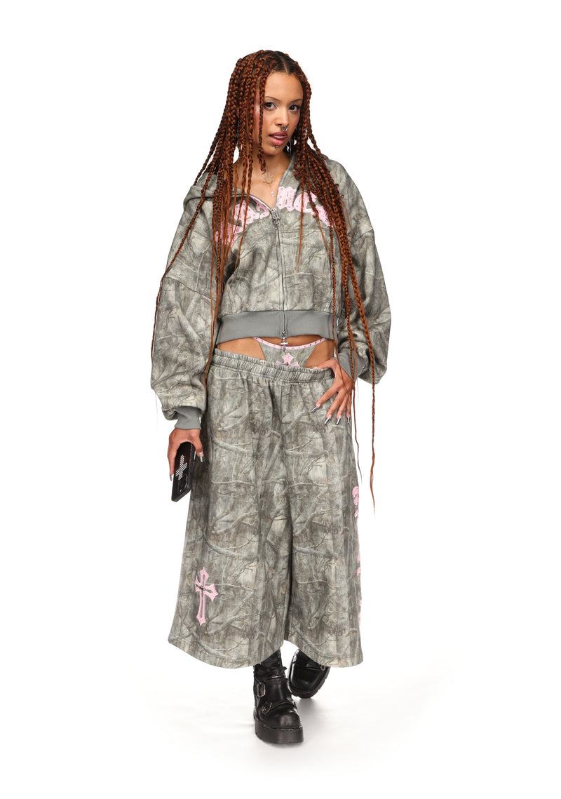 SPOILT CROP ZIP HOODIE TREE CAMO
