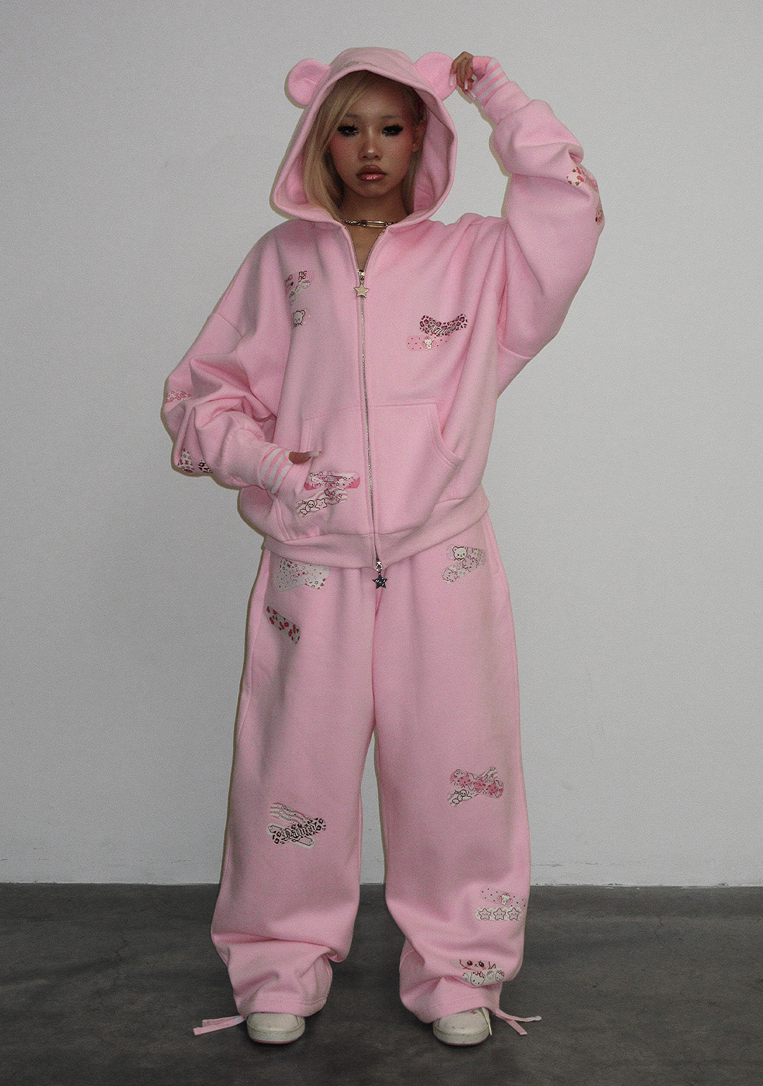 Stitch Teddy Oversized Sweatpants Baby Pink – NAMED COLLECTIVE®