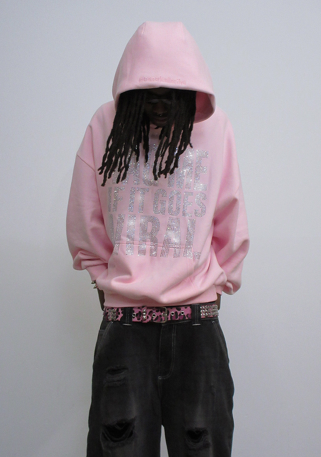 TAG ME RHINESTONE PULLOVER HOODIE BABY PINK