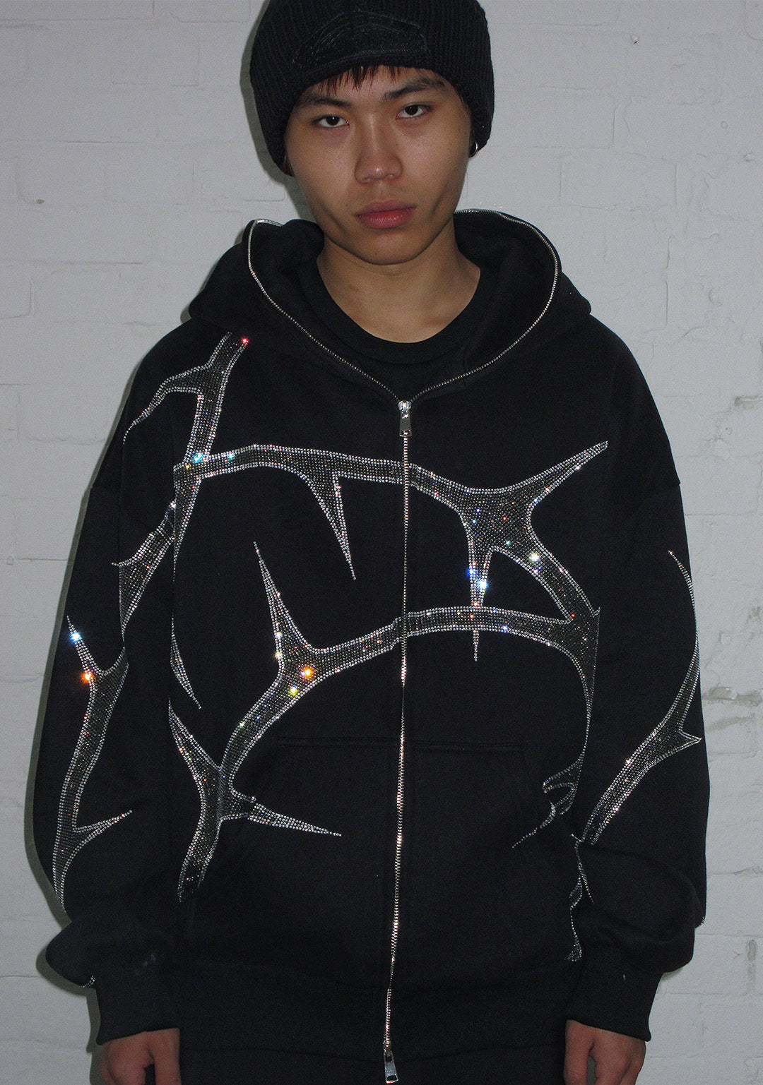 THORN RHINESTONE ZIP HOODIE BLACK