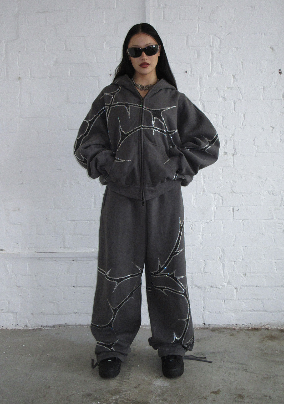 THORN RHINESTONE ZIP HOODIE CHARCOAL