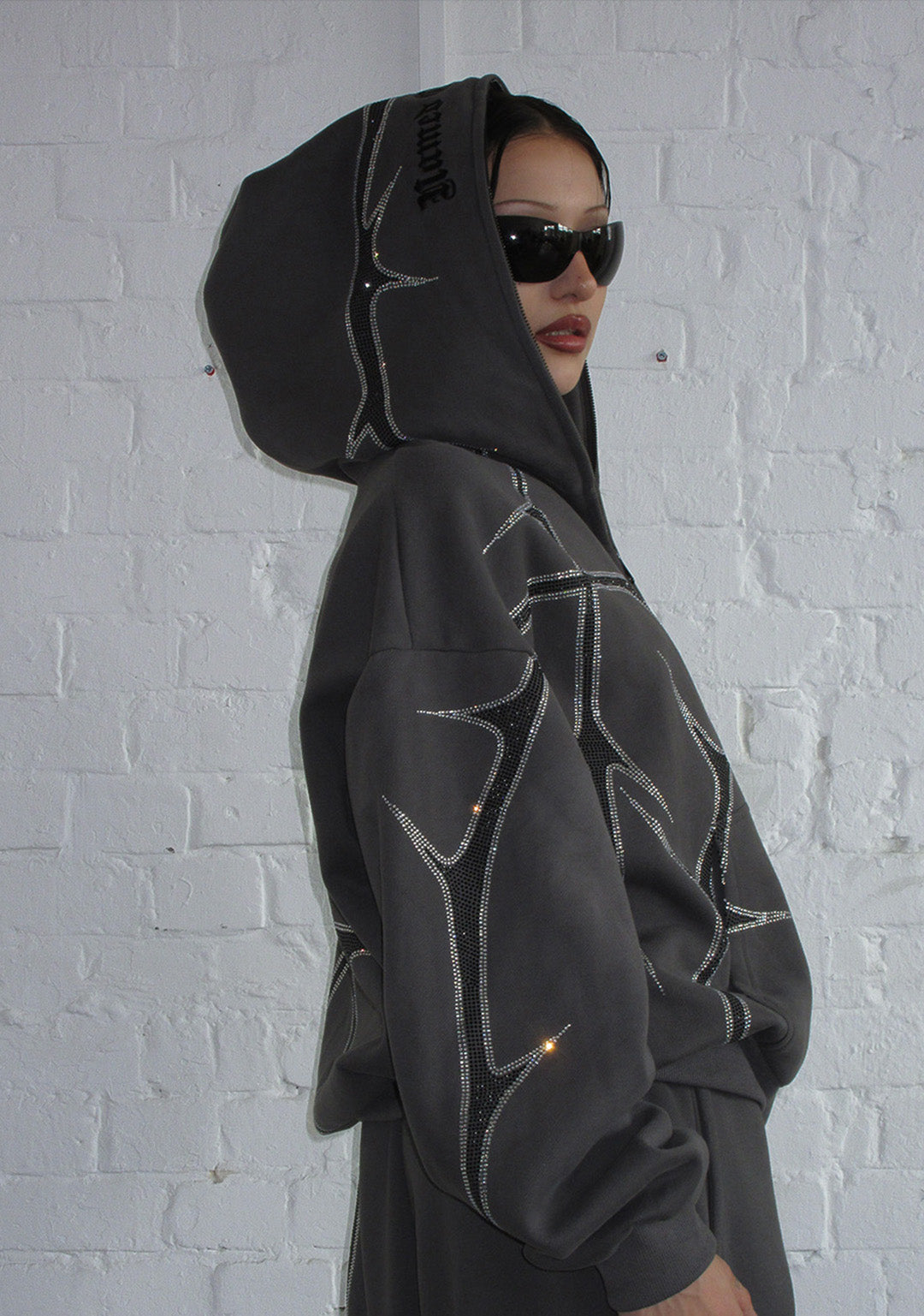 THORN RHINESTONE ZIP HOODIE CHARCOAL