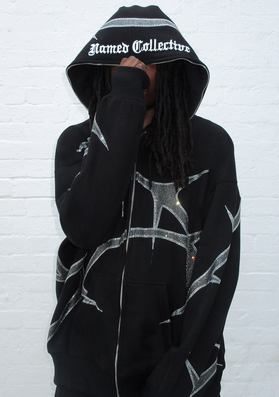 Thorn Rhinestone Zip Hoodie Black – NAMED COLLECTIVE®
