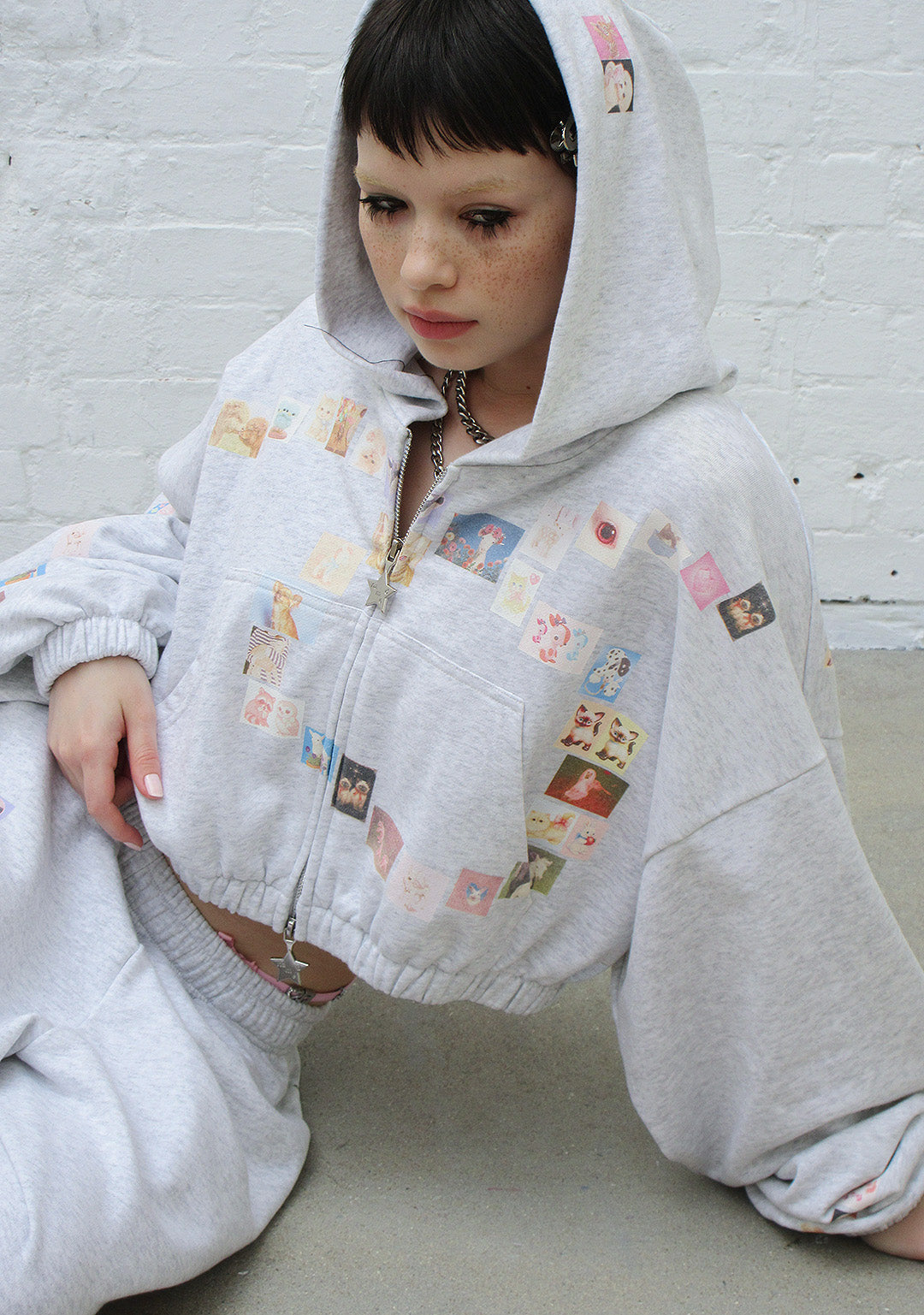 Trinket Motif Crop Zip Hoodie Grey Marl – NAMED COLLECTIVE®