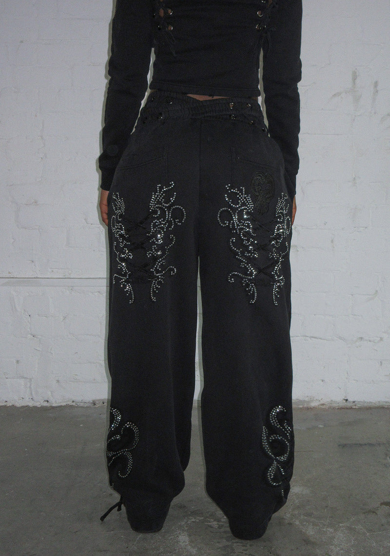 VENDETTA LACE UP OVERSIZED SWEATPANTS BLACK VINTAGE WASH
