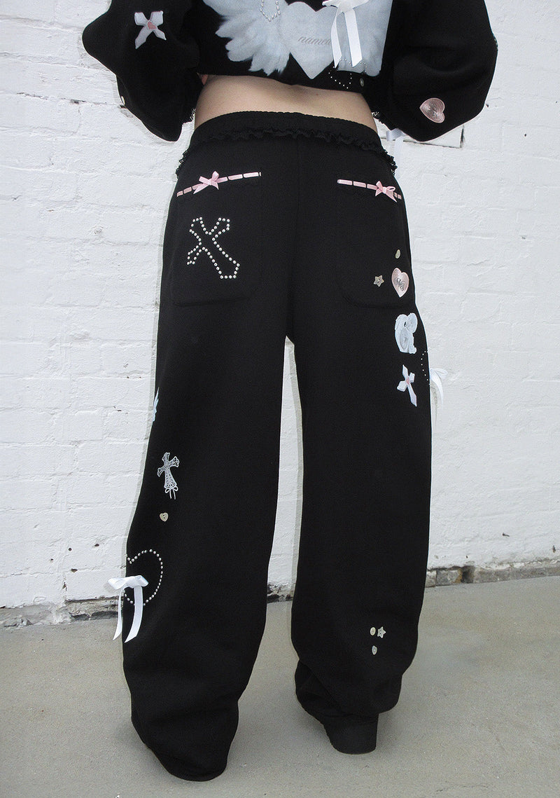 WHISPER OVERSIZED SWEATPANTS BLACK