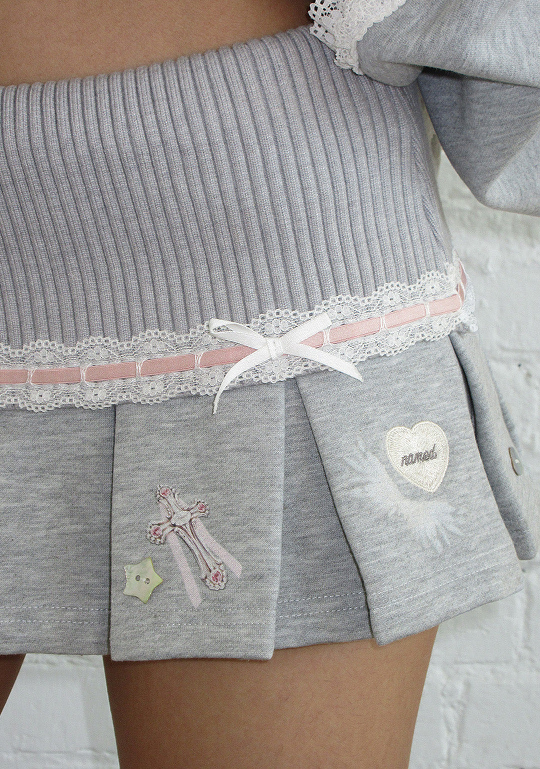 NAMEDCOLLECTIVE スカート PLEATED MINI SKIRT Whisper Pleated Mini Skirt Grey Marl – NAMED COLLECTIVE®